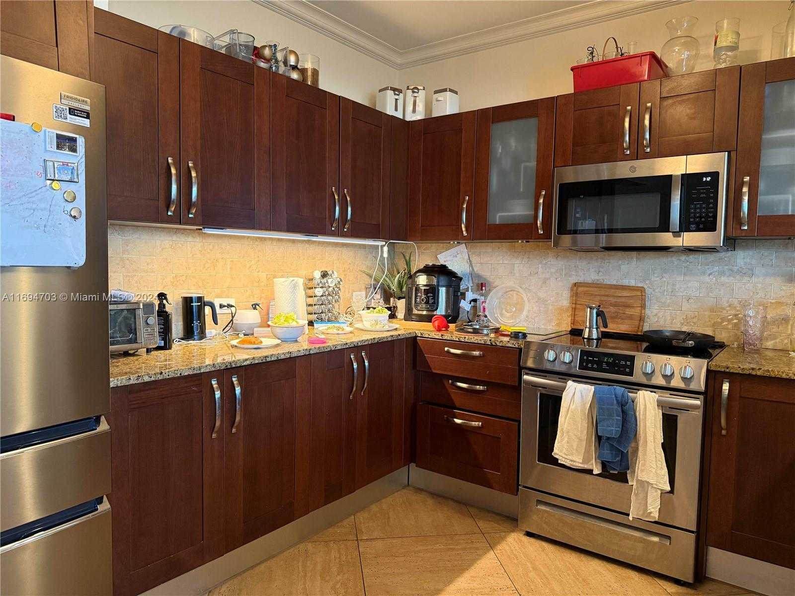 Small Image of 20000 EAST COUNTRY CLUB DR #803, Aventura Number 13