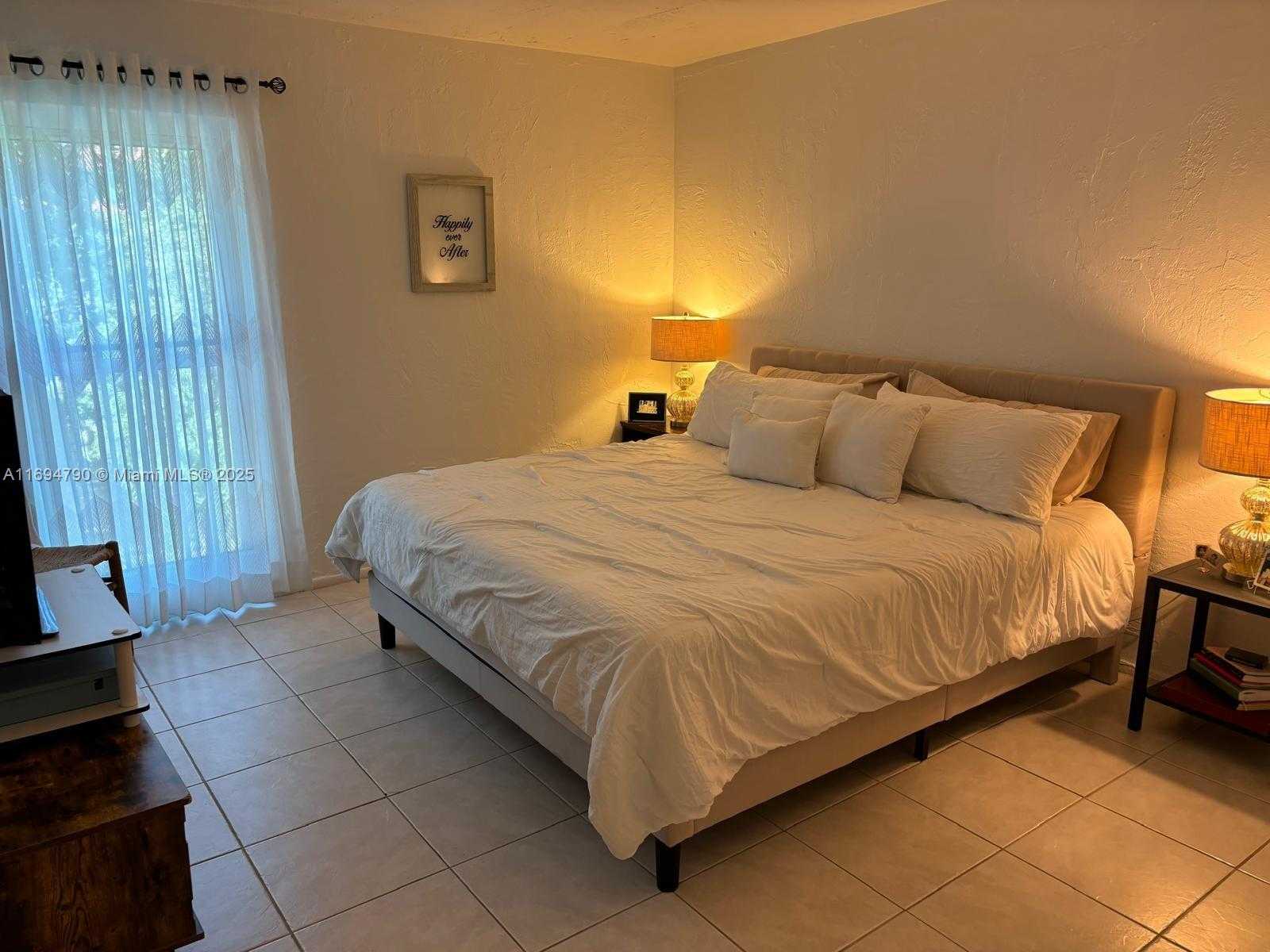 Small Image of 6884 NORTH KENDALL DR #C407, Pinecrest Number 10