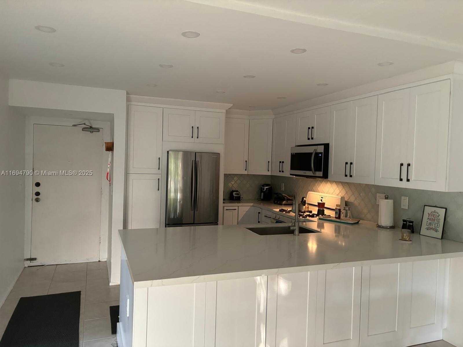 Small Image of 6884 NORTH KENDALL DR #C407, Pinecrest Number 2