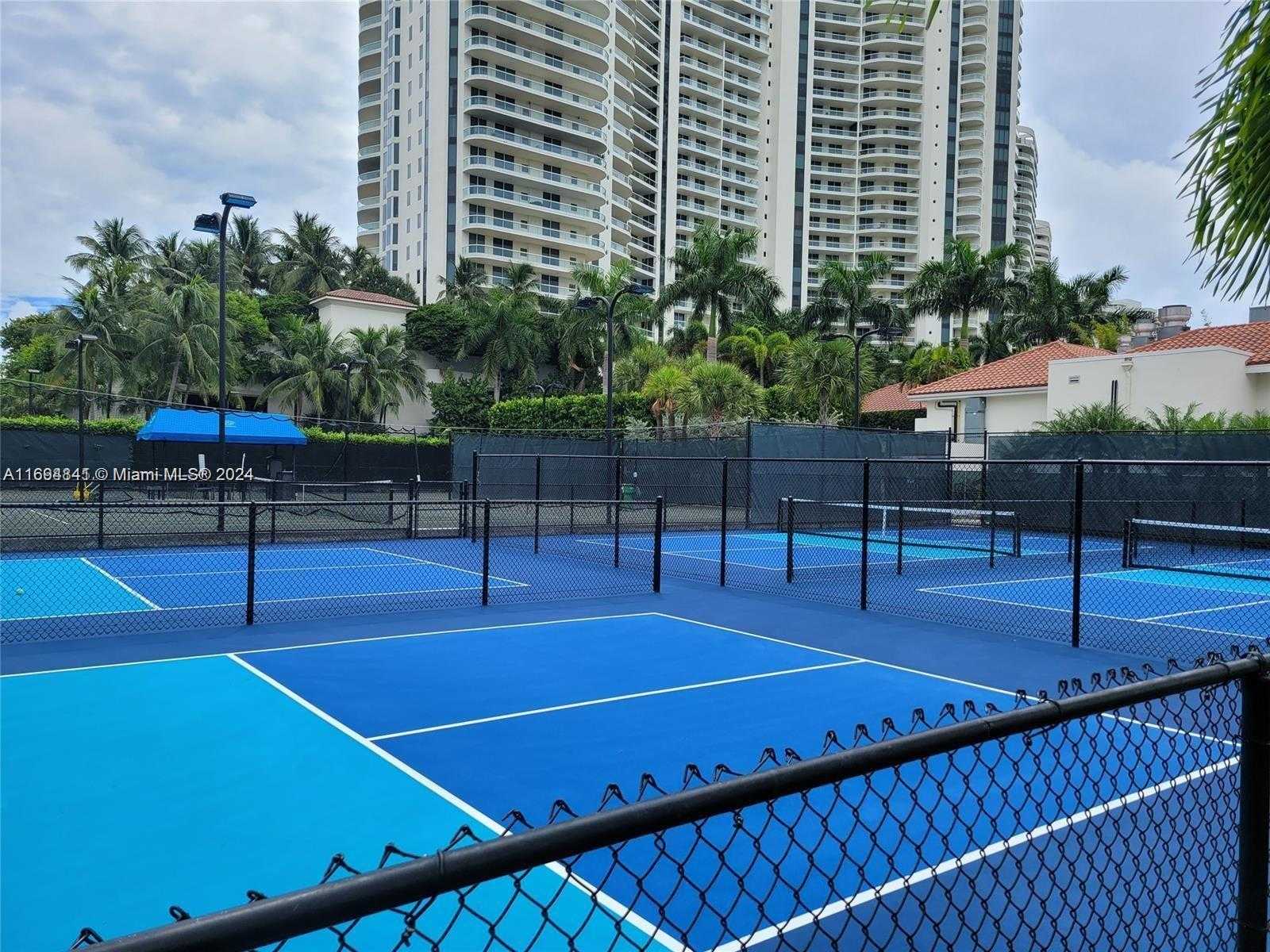 Small Image of 3000 ISLAND BLVD #1201, Aventura Number 49