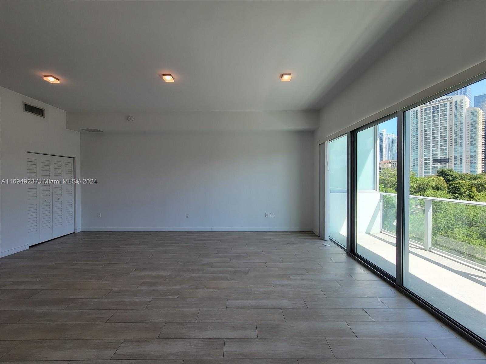 Small Image of 1600 SOUTH WEST 1 AVE #411, Miami Number 6