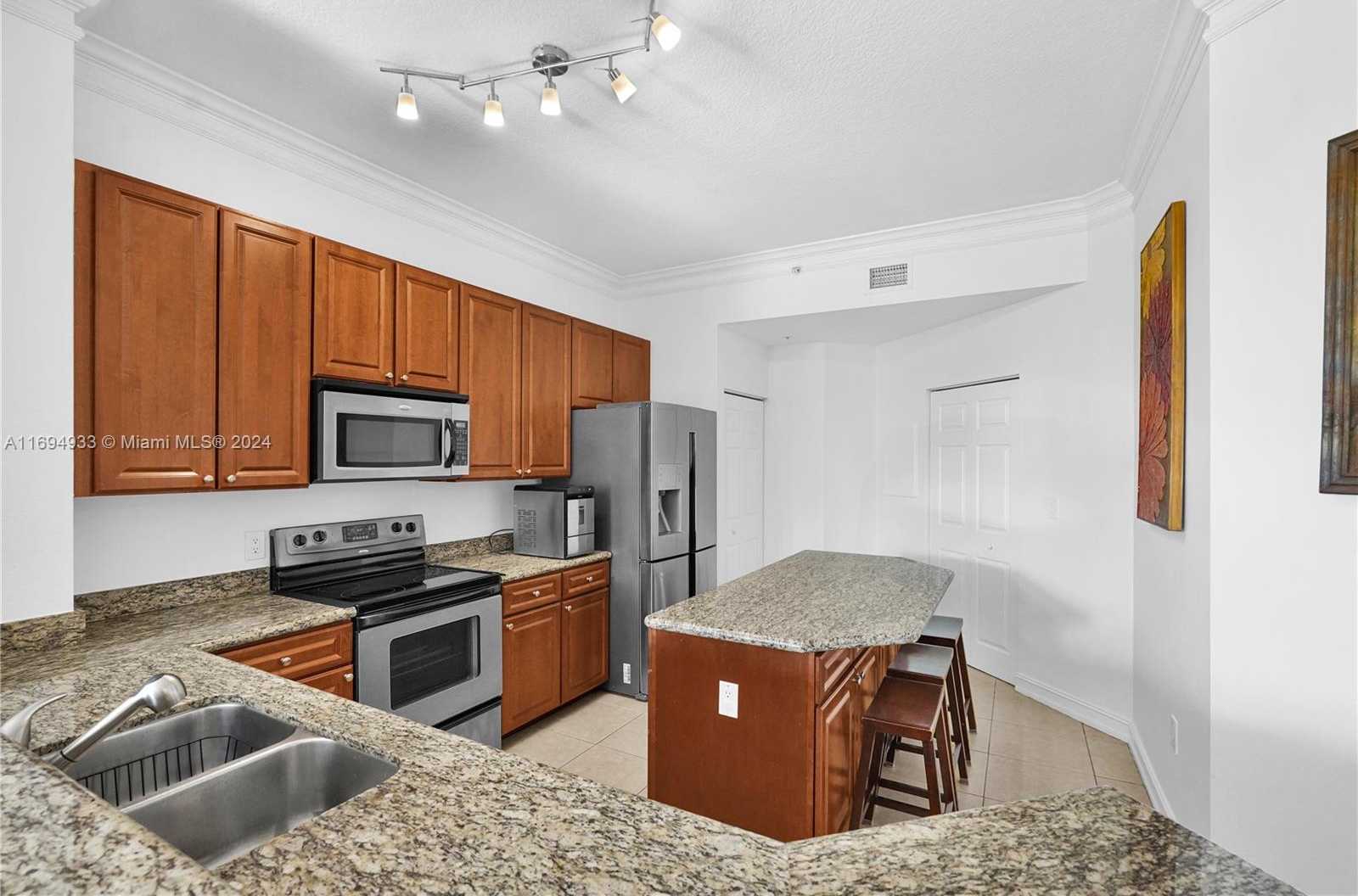 Small Image of 3001 NORTH EAST 185TH ST #610, Aventura Number 19