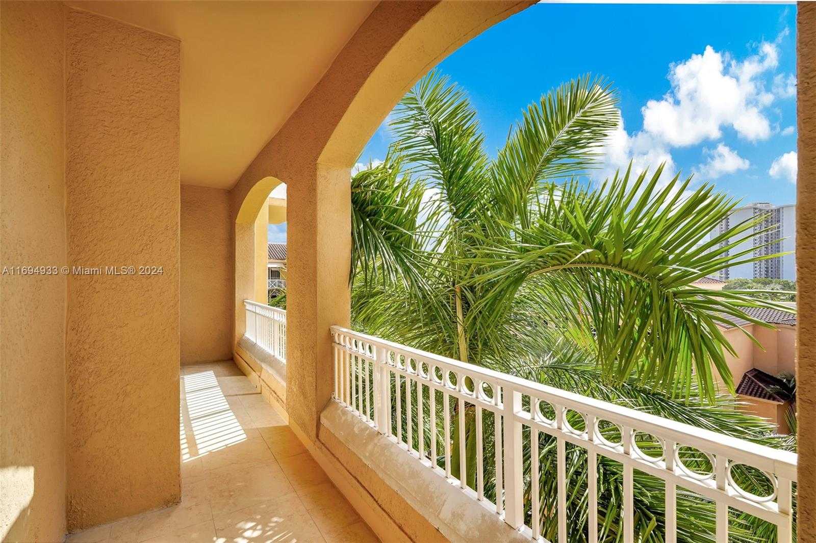 Small Image of 3001 NORTH EAST 185TH ST #610, Aventura Number 38
