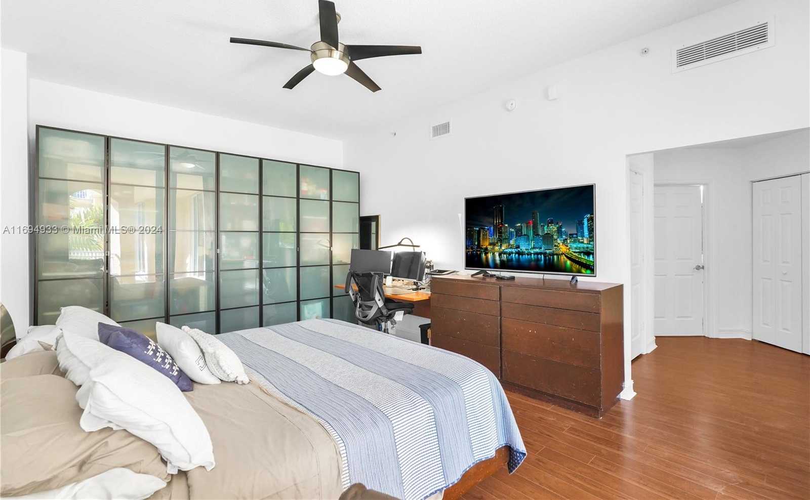 Small Image of 3001 NORTH EAST 185TH ST #610, Aventura Number 47