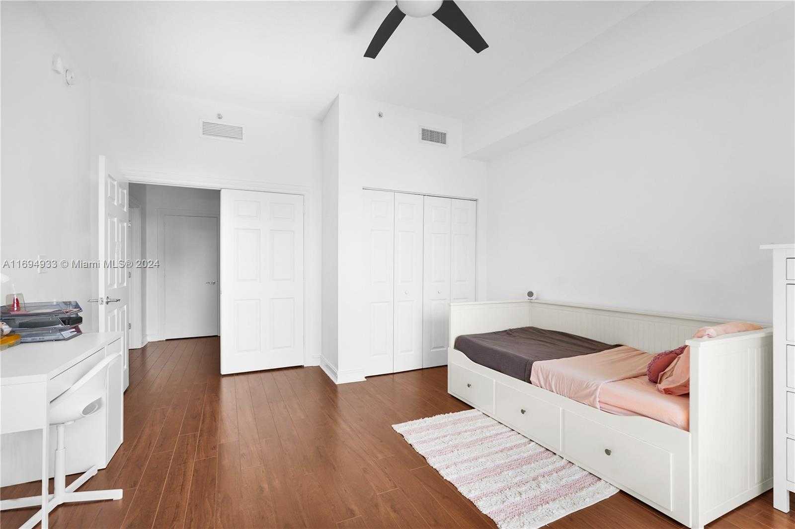 Small Image of 3001 NORTH EAST 185TH ST #610, Aventura Number 55