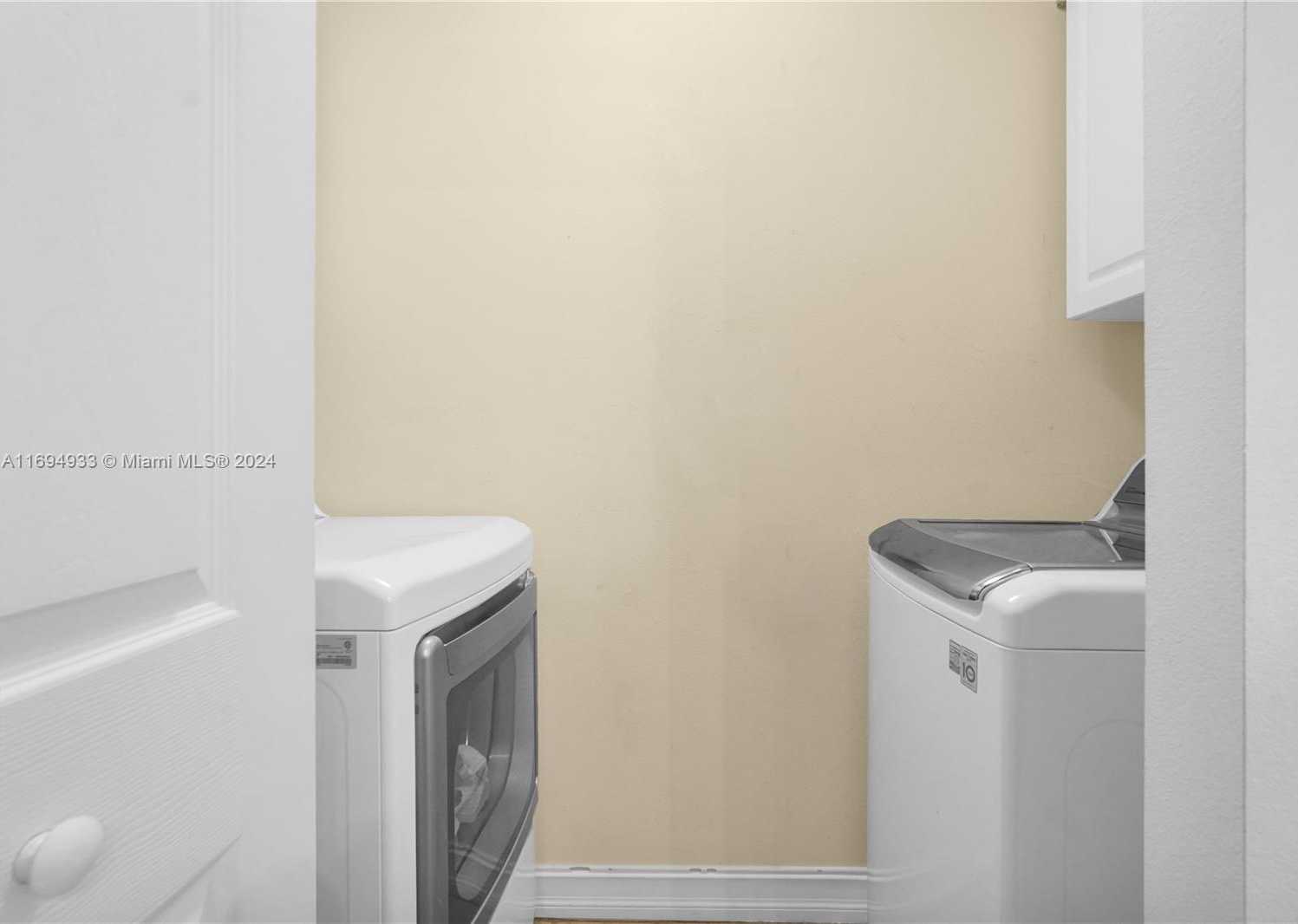 Small Image of 3001 NORTH EAST 185TH ST #610, Aventura Number 61