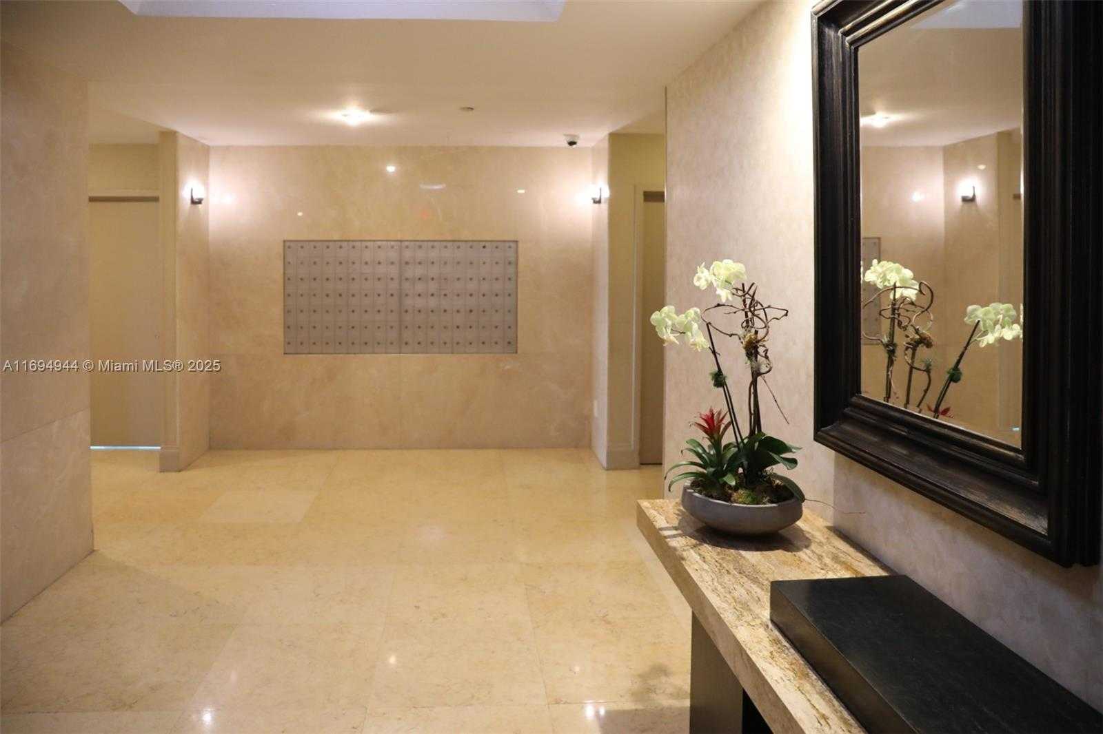 Small Image of 1420 BRICKELL BAY DR #1506D, Miami Number 41