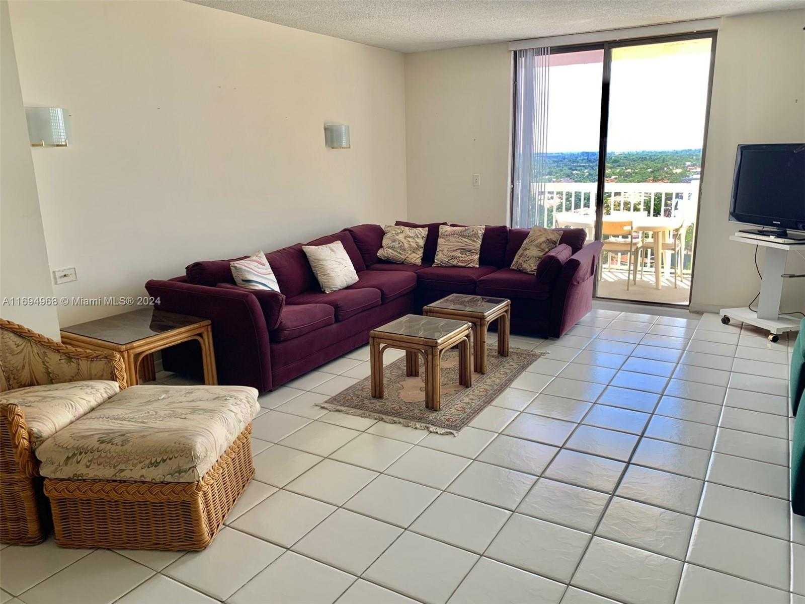 Small Image of 1500 SOUTH OCEAN DR #17E, Hollywood Number 15