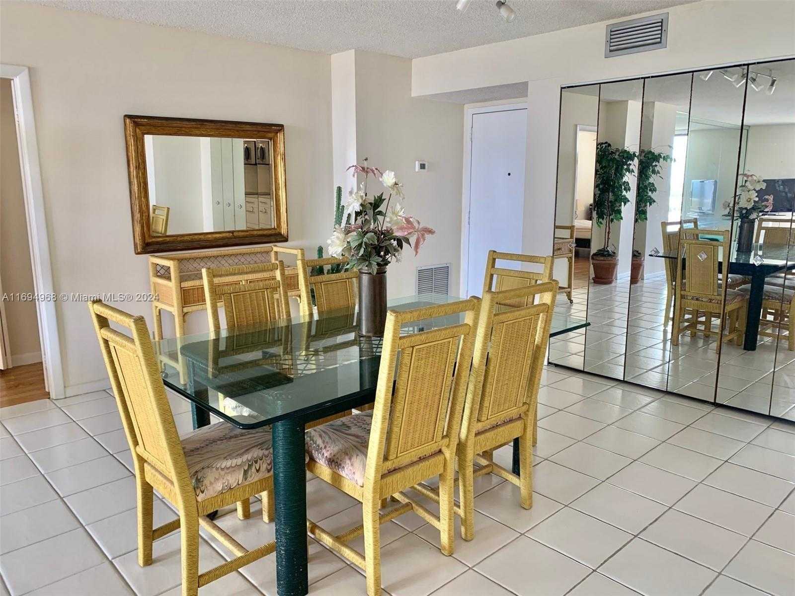 Small Image of 1500 SOUTH OCEAN DR #17E, Hollywood Number 19