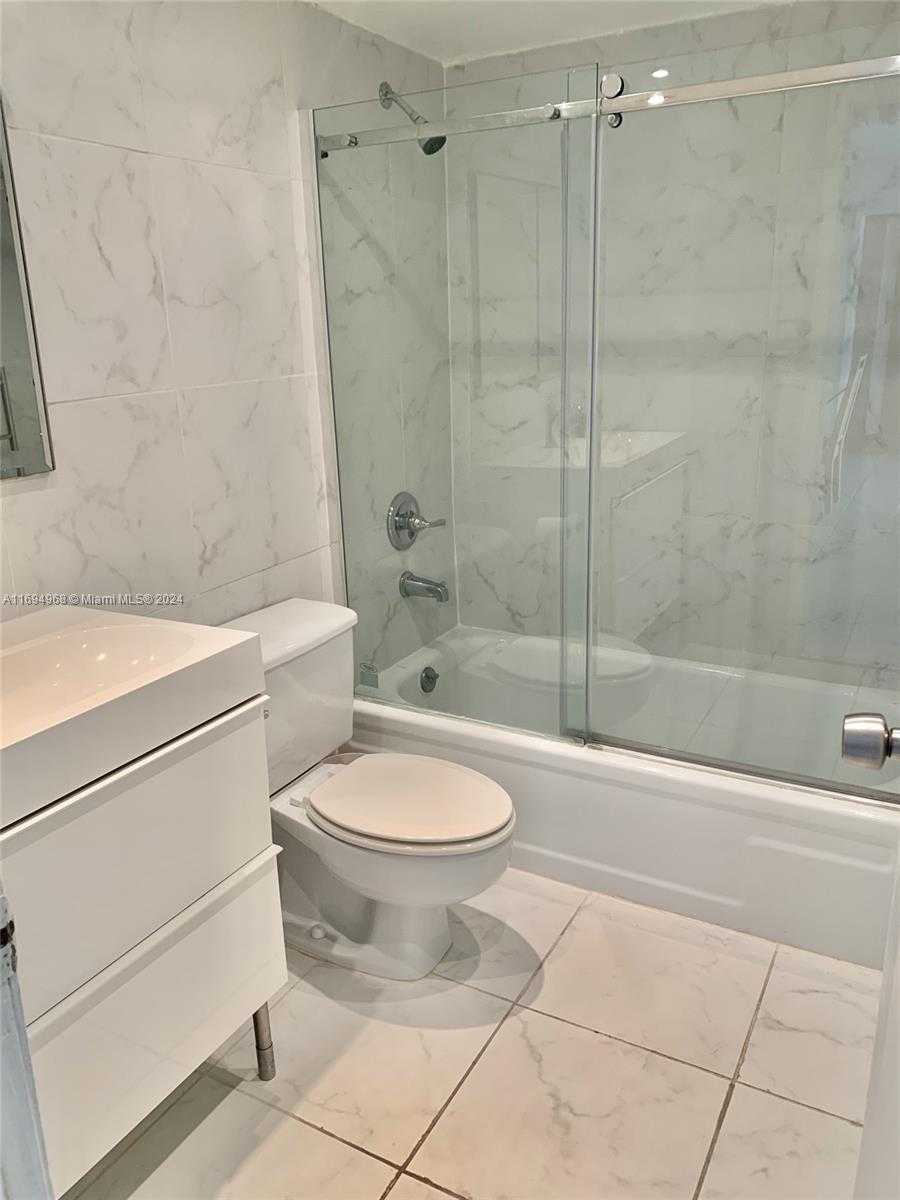 Small Image of 1500 SOUTH OCEAN DR #17E, Hollywood Number 29