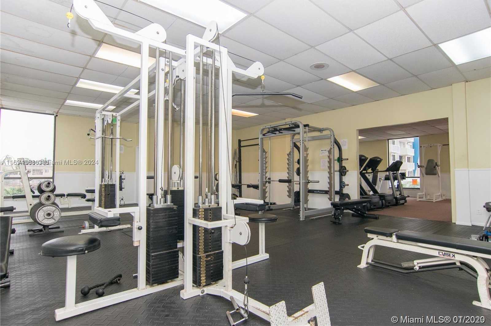 Small Image of 1500 SOUTH OCEAN DR #17E, Hollywood Number 43