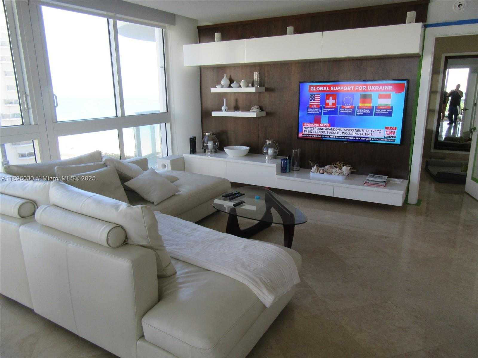 Small Image of 6365 COLLINS AVE #1008, Miami Beach Number 11