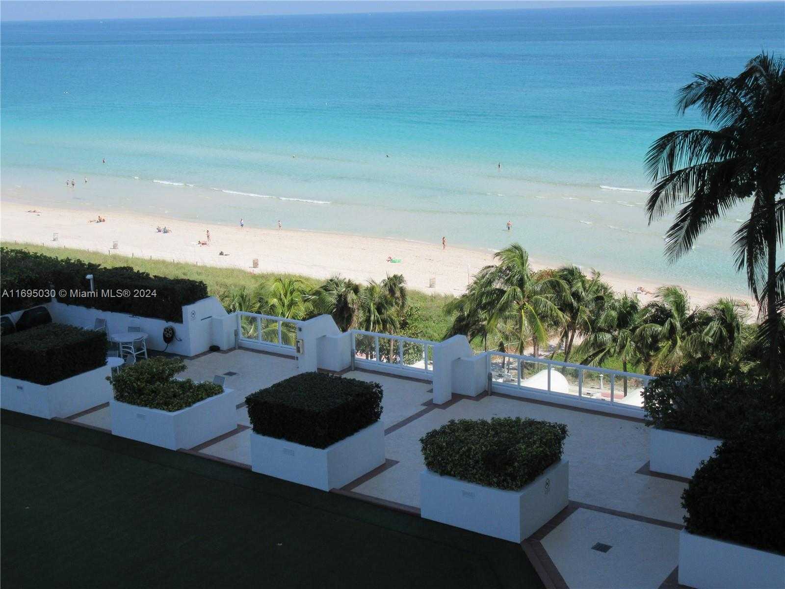 Small Image of 6365 COLLINS AVE #1008, Miami Beach Number 31