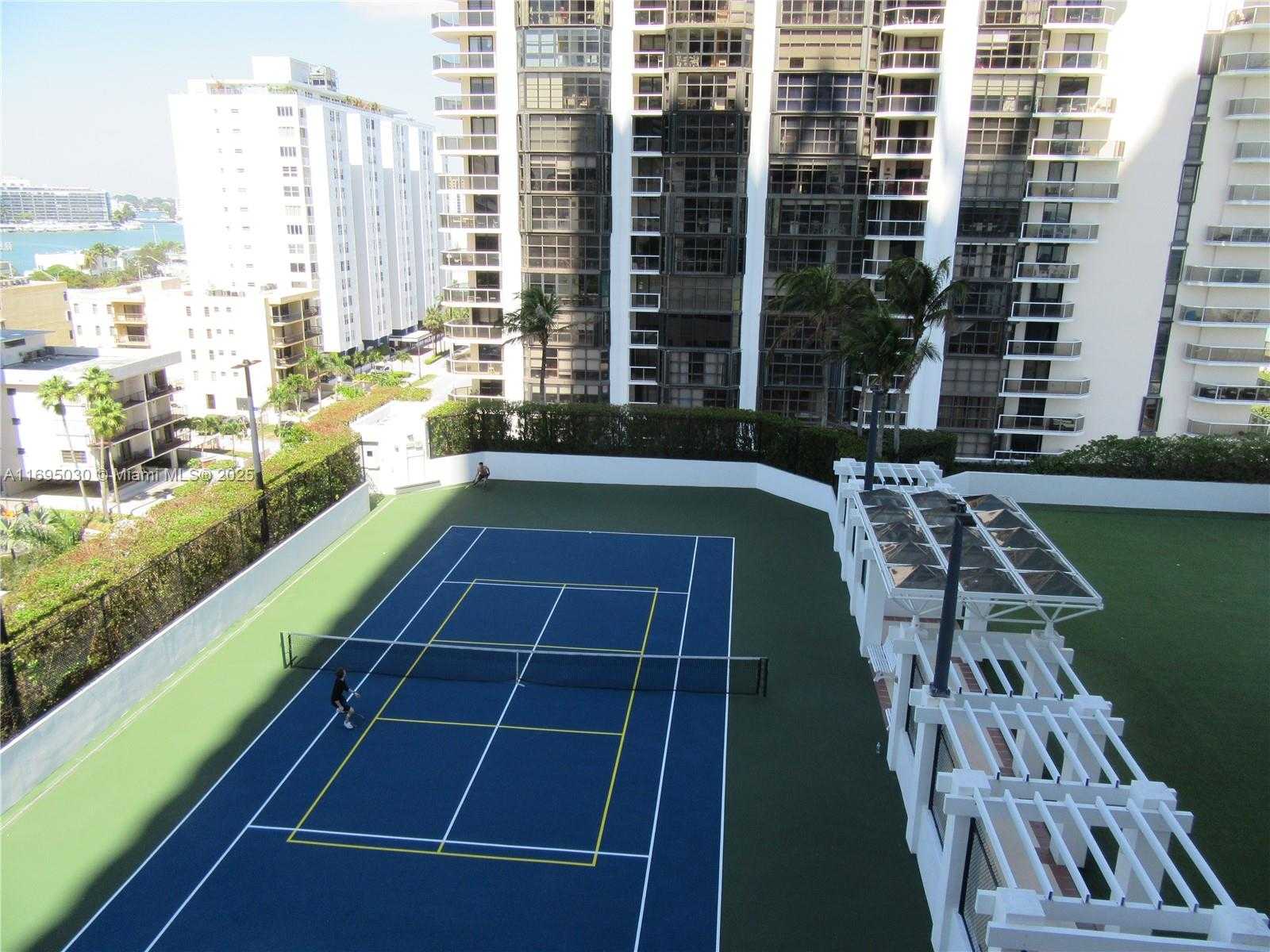 Small Image of 6365 COLLINS AVE #1008, Miami Beach Number 34