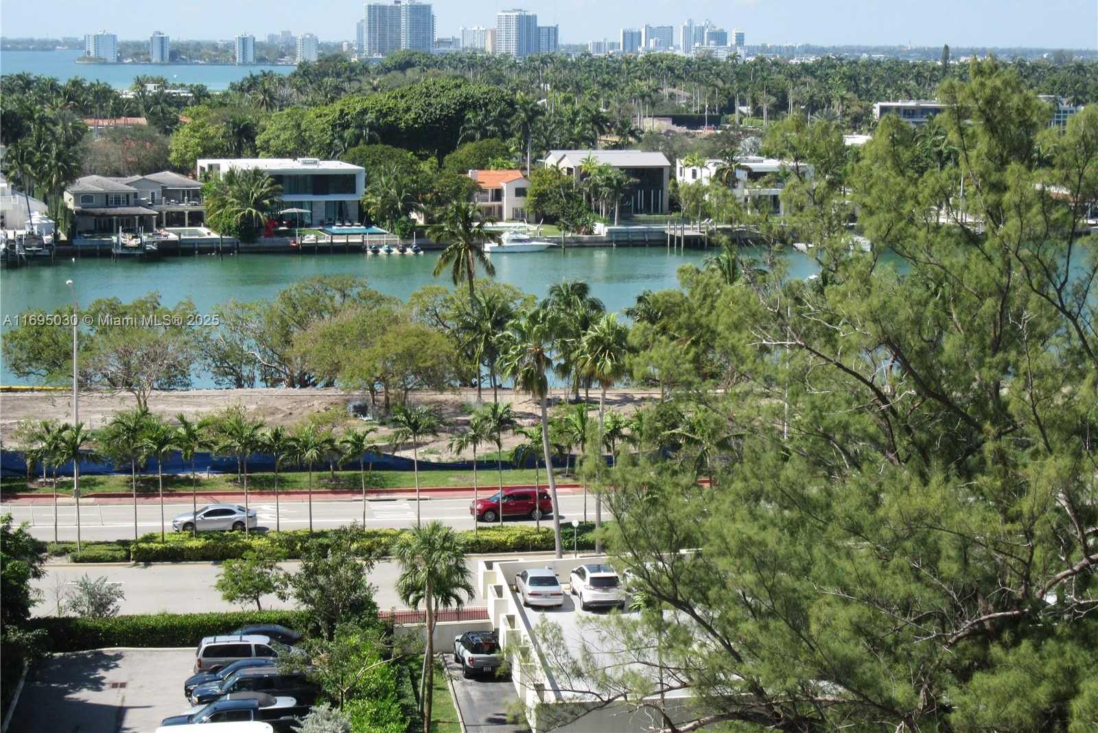 Small Image of 6365 COLLINS AVE #1008, Miami Beach Number 5