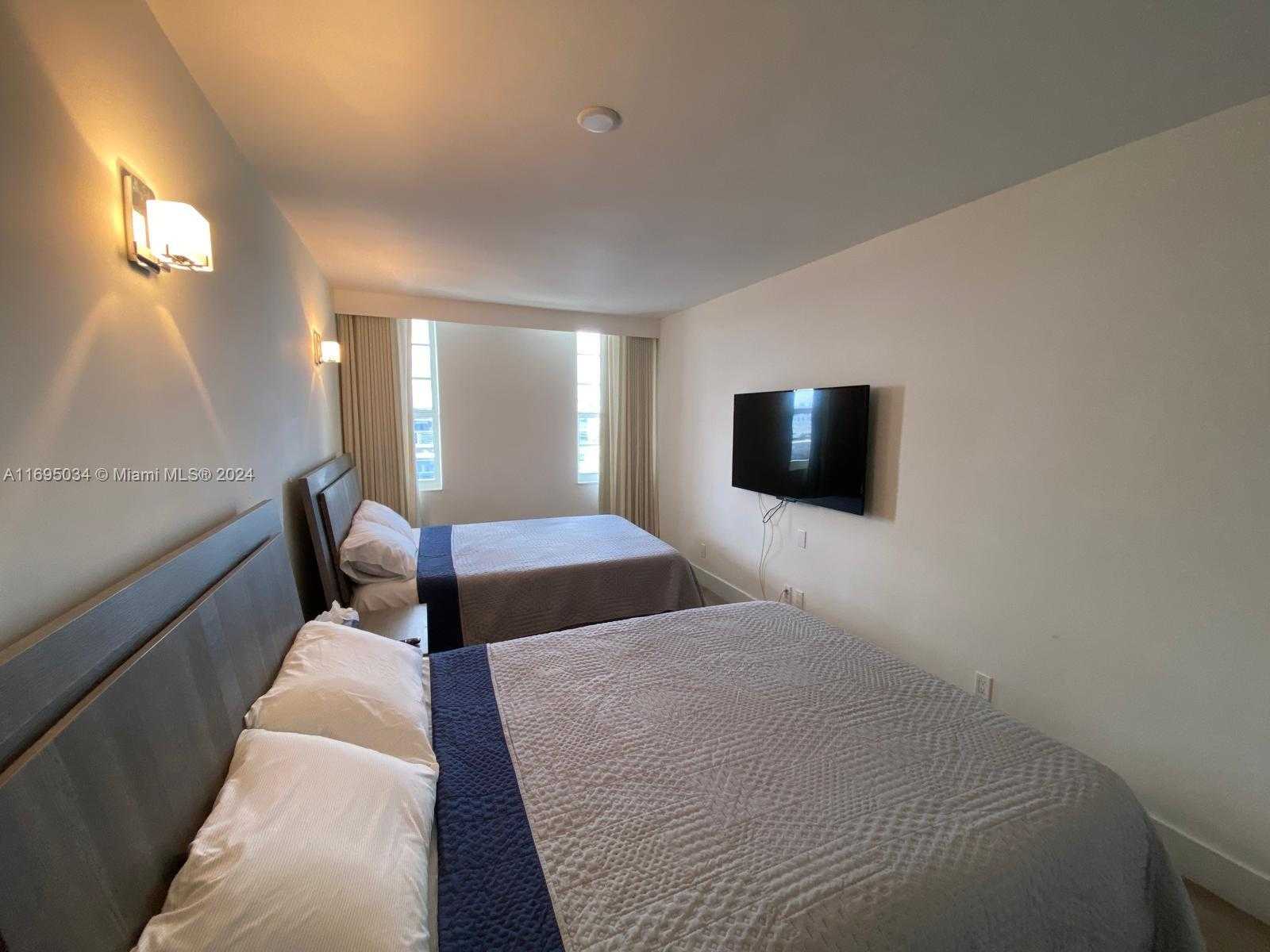 Small Image of 100 LINCOLN RD #1429, Miami Beach Number 5
