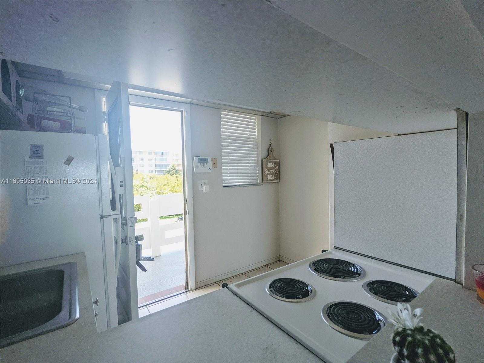 Small Image of 3020 MARCOS DR #S311, Aventura Number 10
