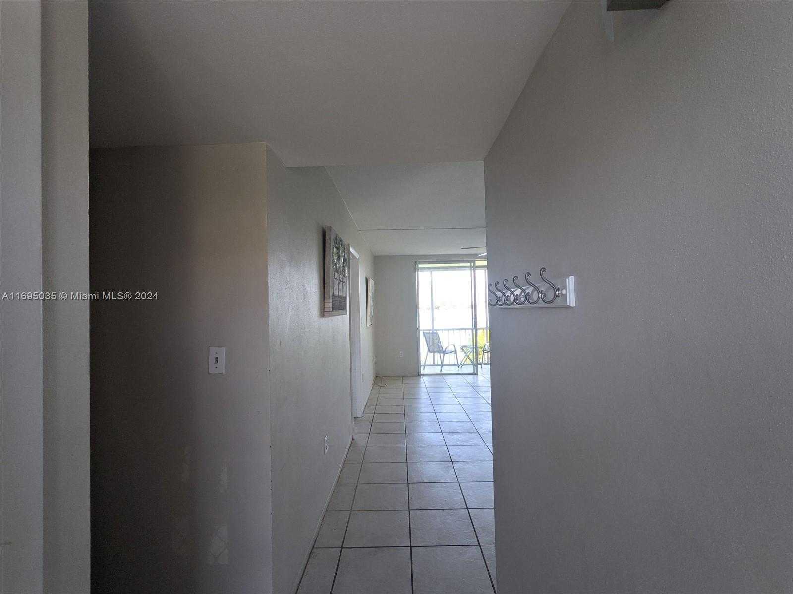 Small Image of 3020 MARCOS DR #S311, Aventura Number 3
