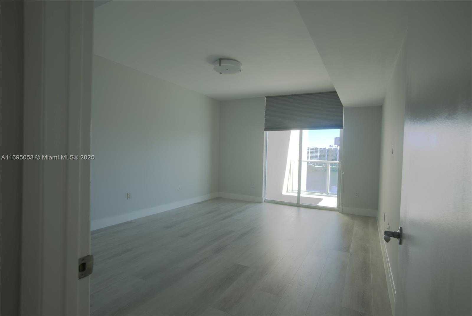 Small Image of 3330 NORTH EAST 190TH ST #1316, Aventura Number 12