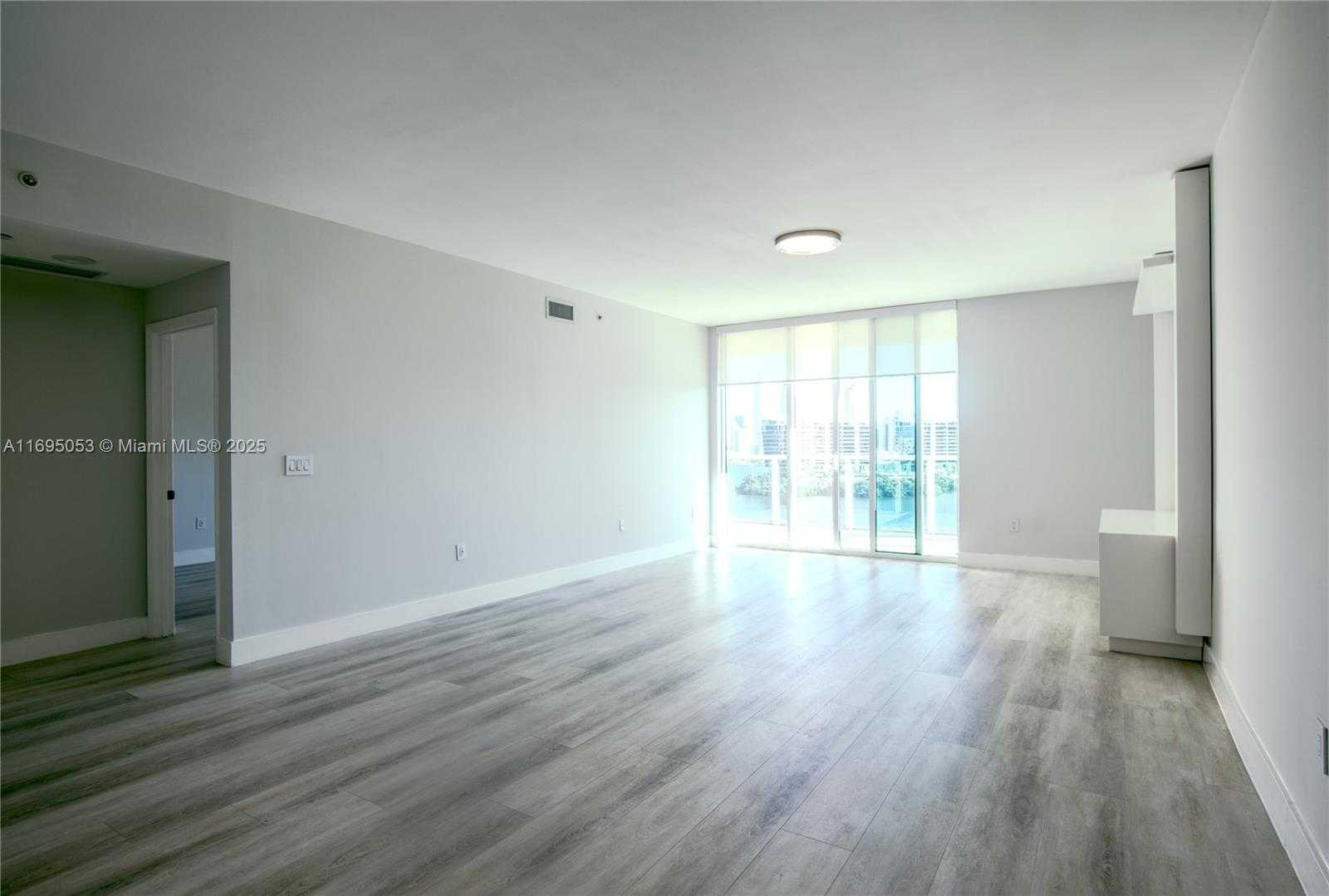 Small Image of 3330 NORTH EAST 190TH ST #1316, Aventura Number 5