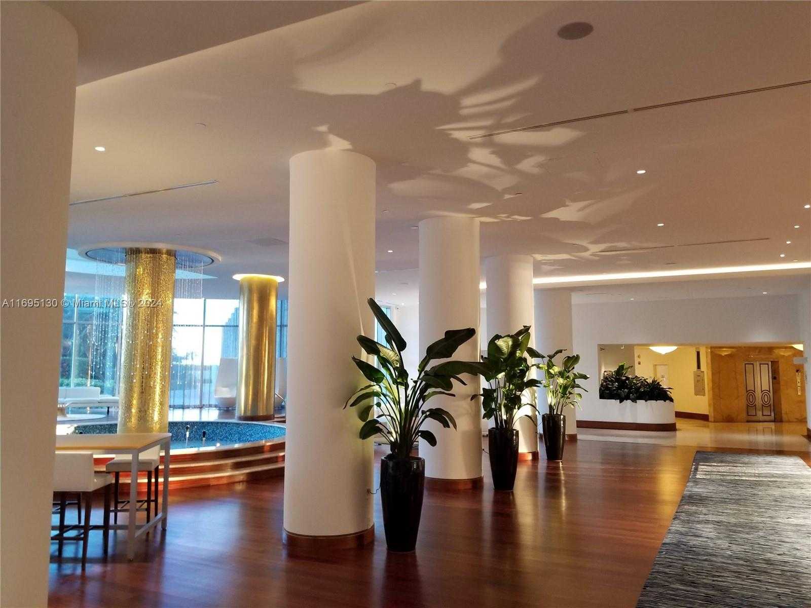 Small Image of 5161 COLLINS AVE #1714, Miami Beach Number 17
