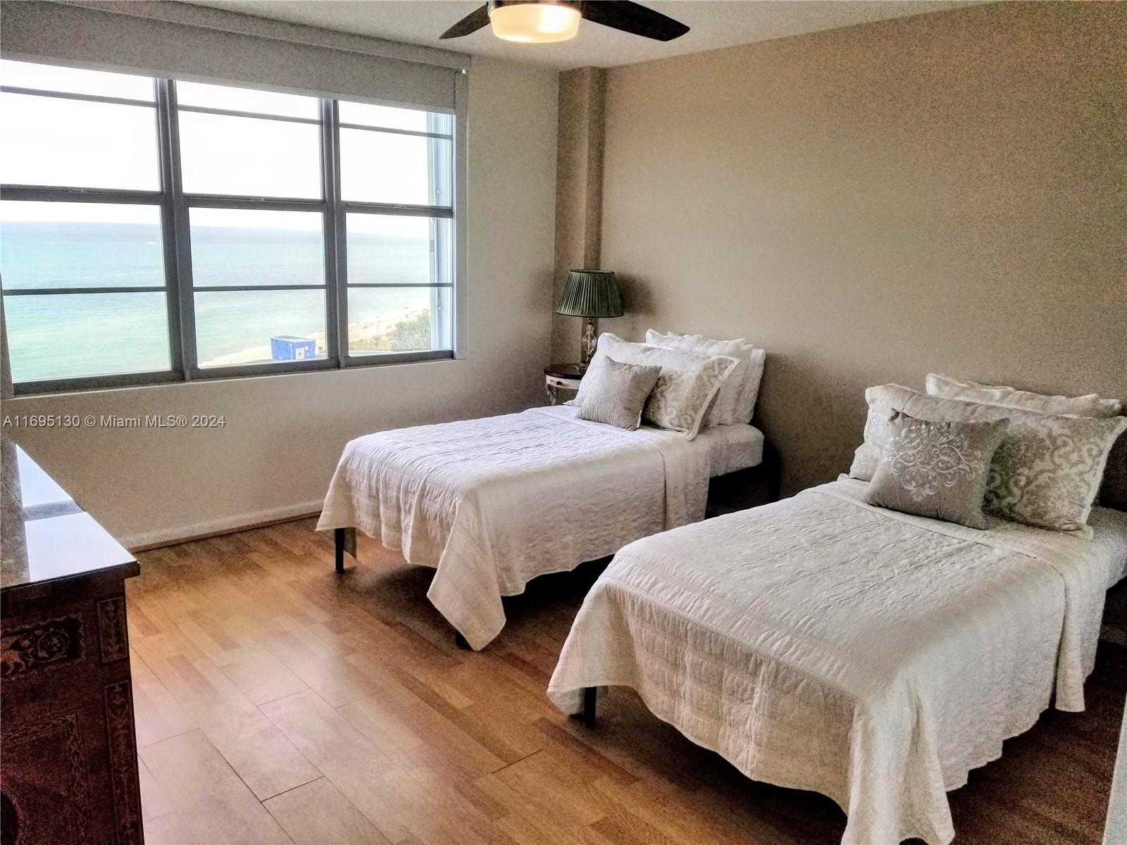 Small Image of 5161 COLLINS AVE #1714, Miami Beach Number 8