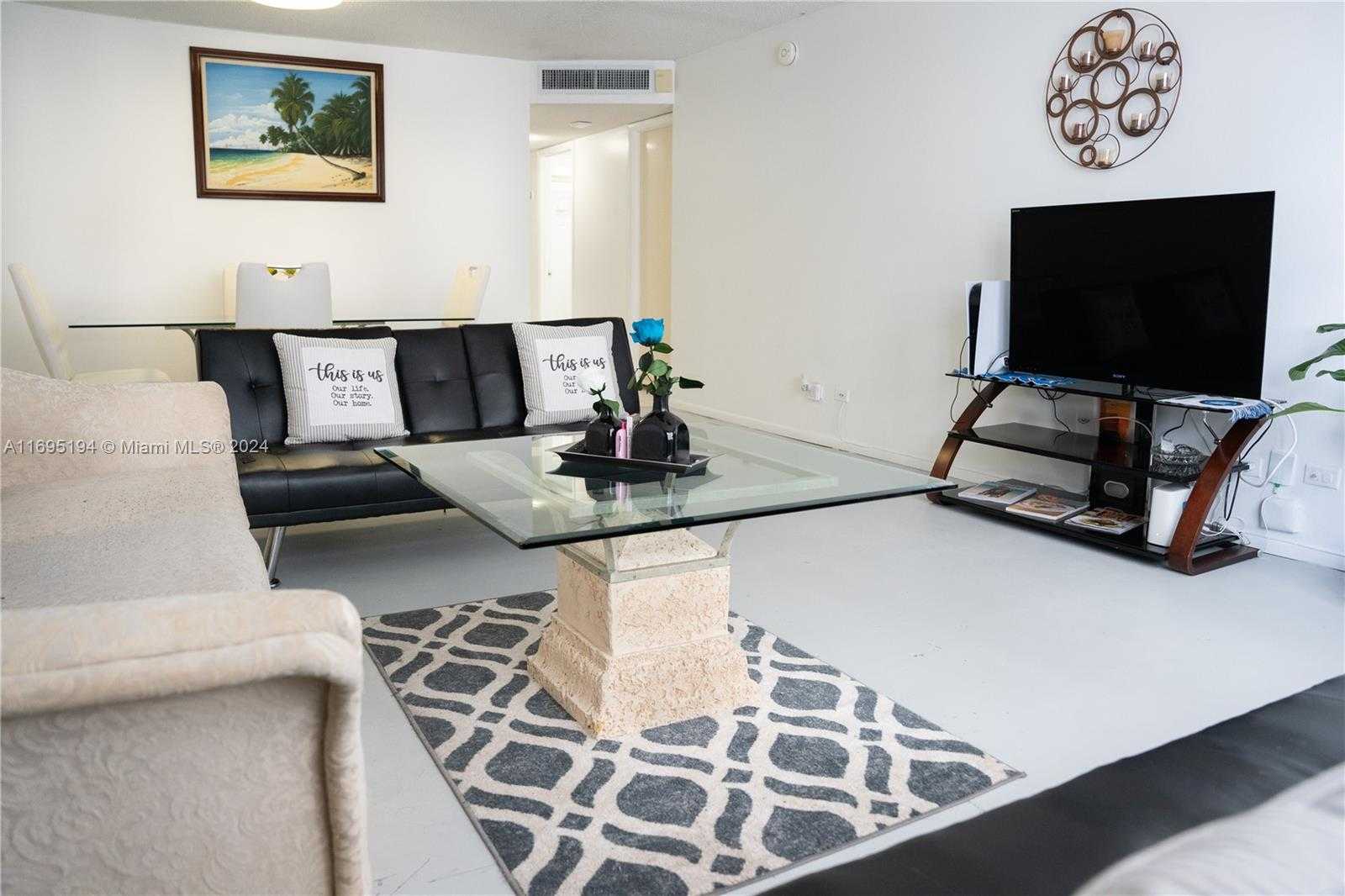 Small Image of 6039 COLLINS AVE #412, Miami Beach Number 16
