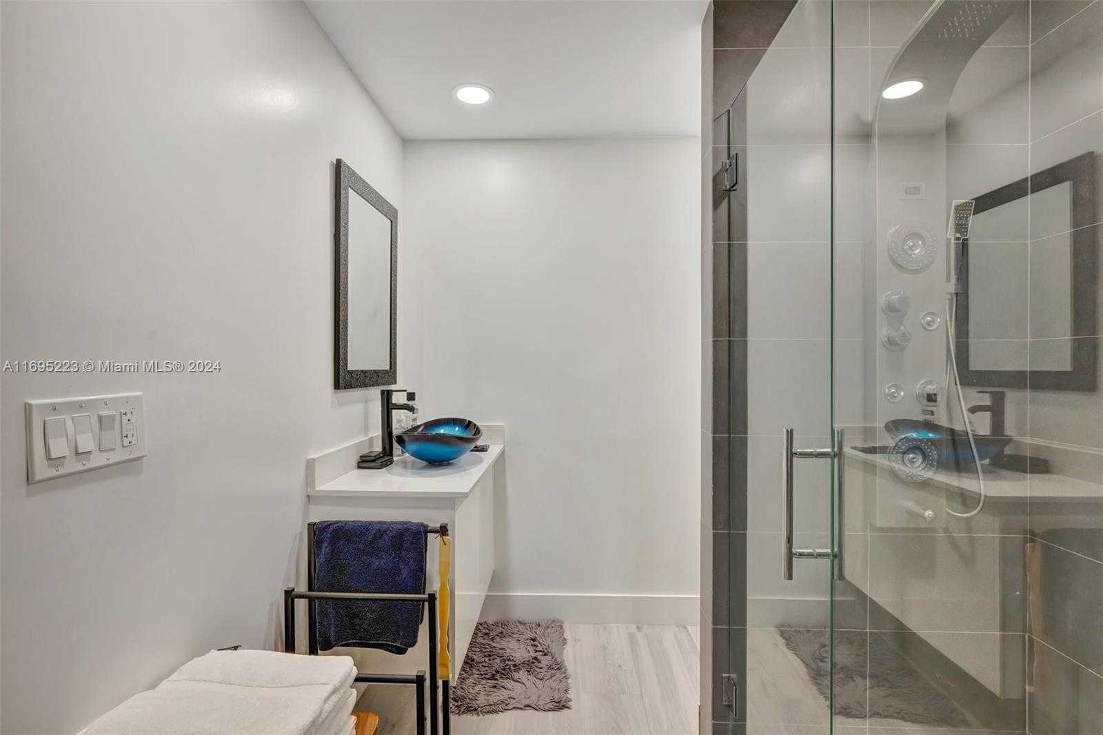 Small Image of 2866 NORTH EAST 30TH ST #19, Fort Lauderdale Number 23
