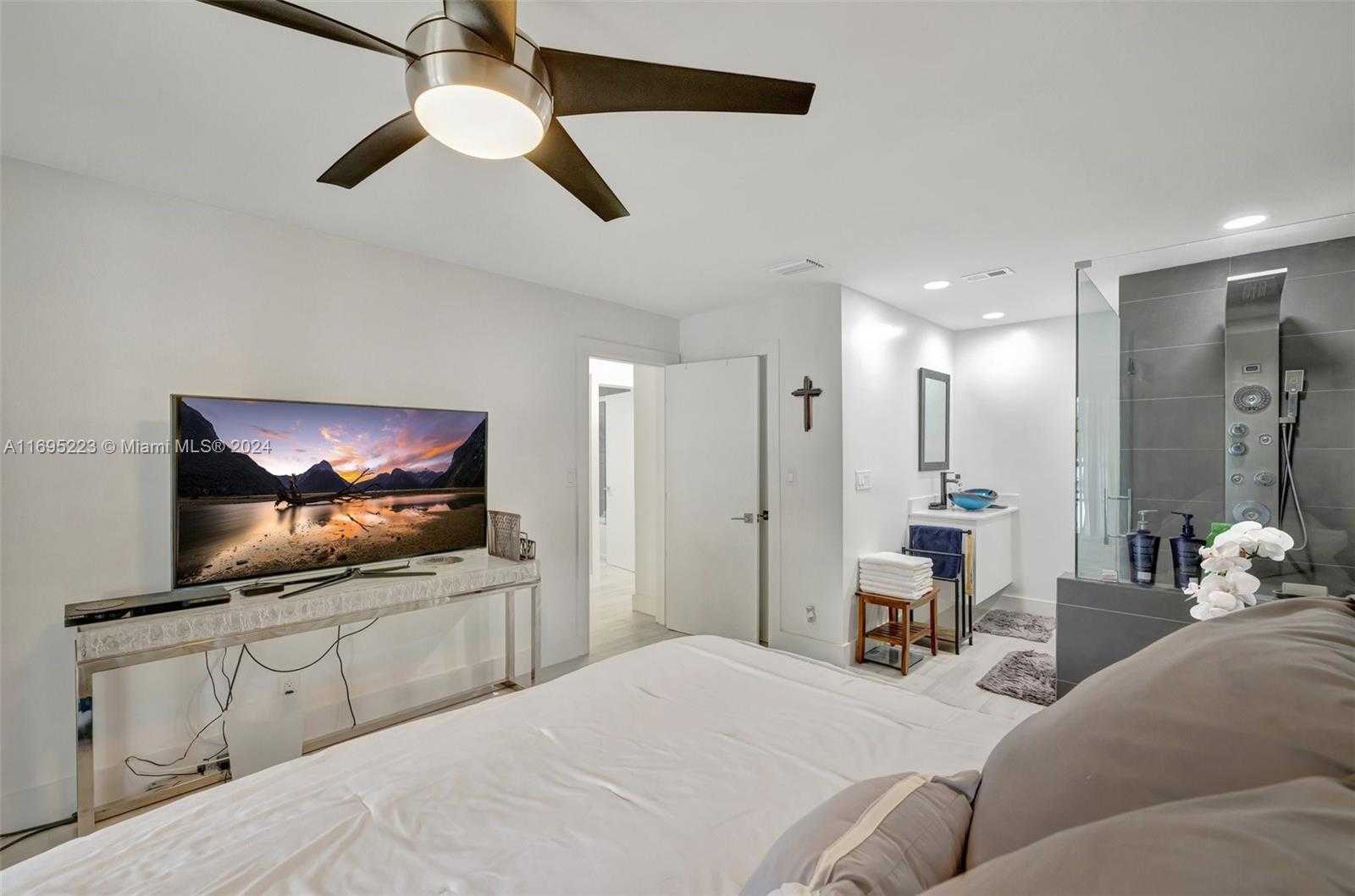 Small Image of 2866 NORTH EAST 30TH ST #19, Fort Lauderdale Number 27