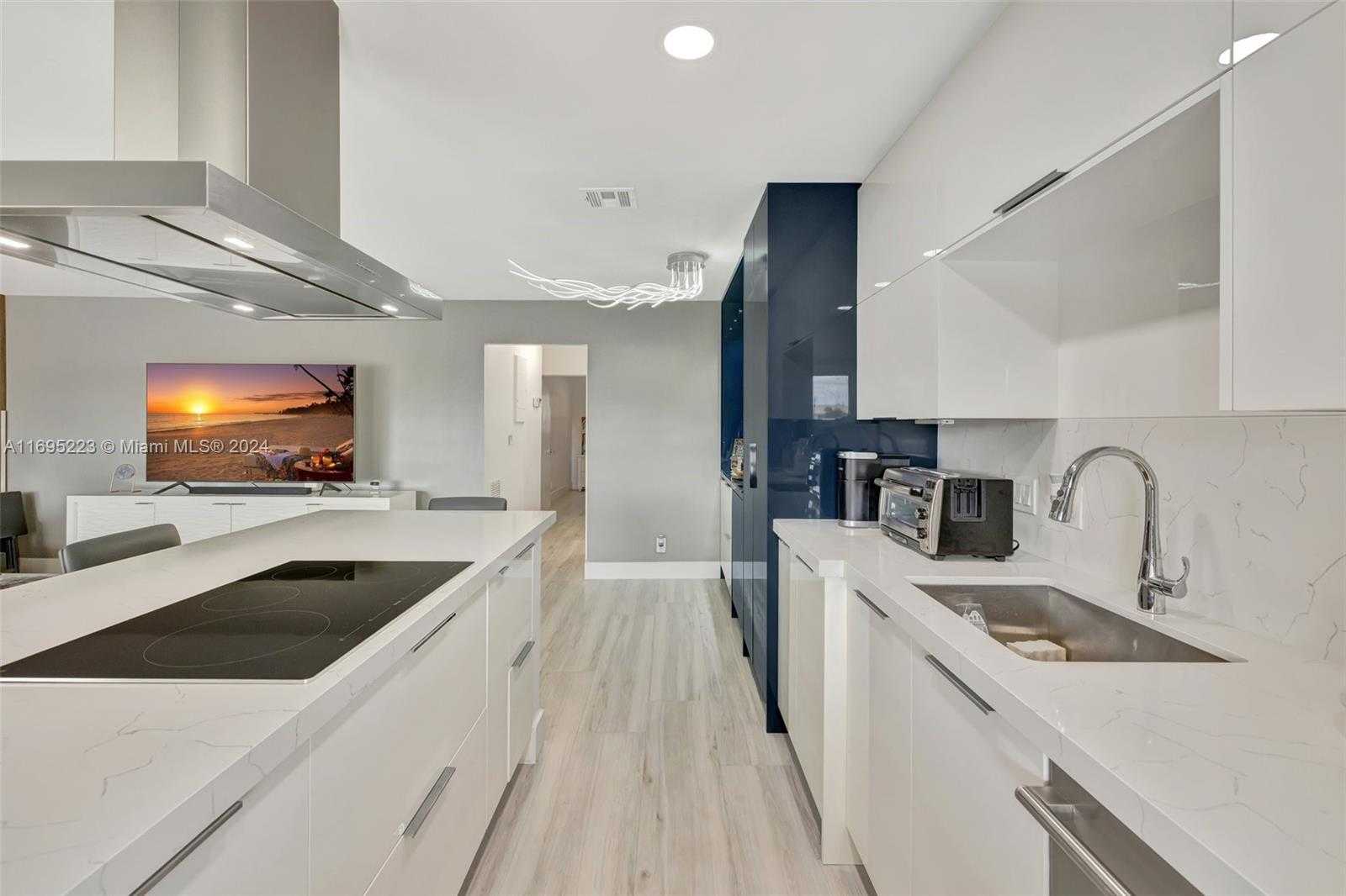 Small Image of 2866 NORTH EAST 30TH ST #19, Fort Lauderdale Number 6
