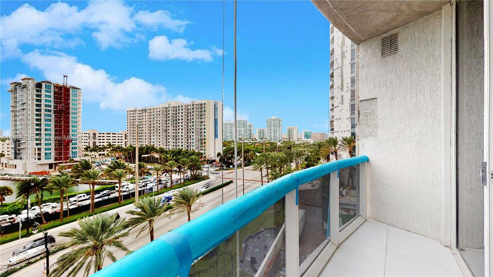 Small Image of 15811 COLLINS AVE #504, Sunny Isles Beach Number 23