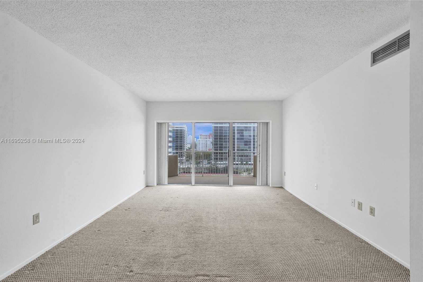 Small Image of 1965 SOUTH OCEAN DR #7K, Hallandale Beach Number 10