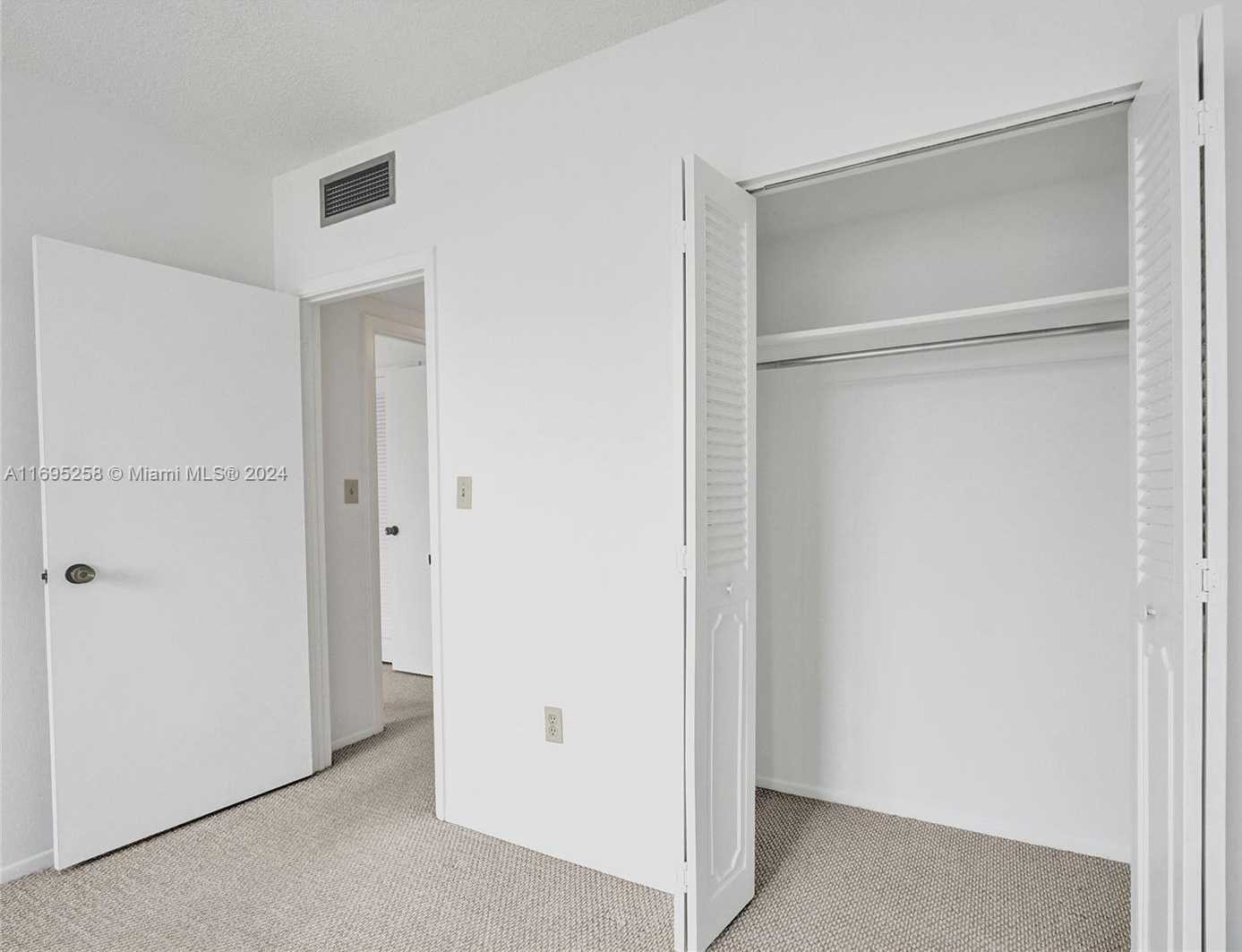 Small Image of 1965 SOUTH OCEAN DR #7K, Hallandale Beach Number 30