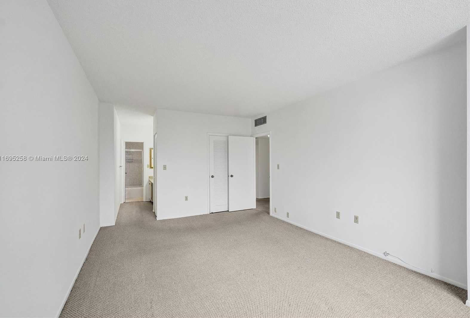 Small Image of 1965 SOUTH OCEAN DR #7K, Hallandale Beach Number 34