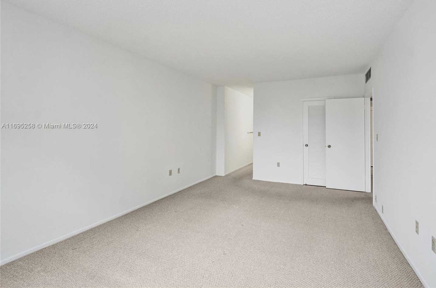 Small Image of 1965 SOUTH OCEAN DR #7K, Hallandale Beach Number 35