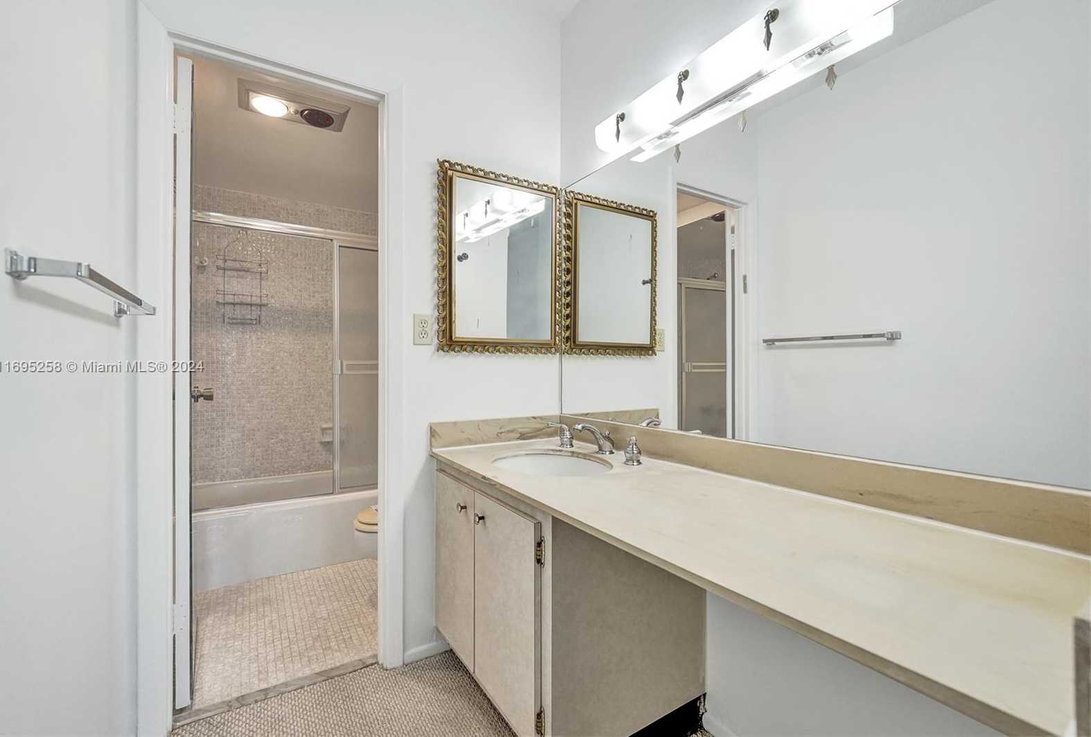 Small Image of 1965 SOUTH OCEAN DR #7K, Hallandale Beach Number 38