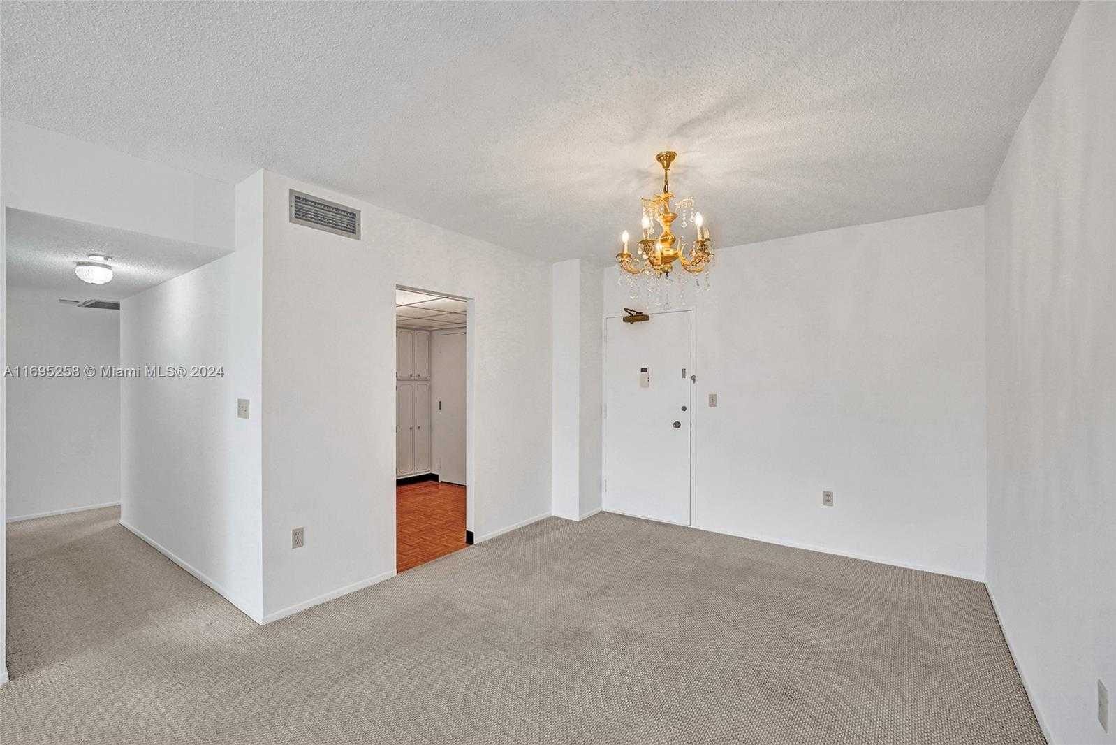 Small Image of 1965 SOUTH OCEAN DR #7K, Hallandale Beach Number 5