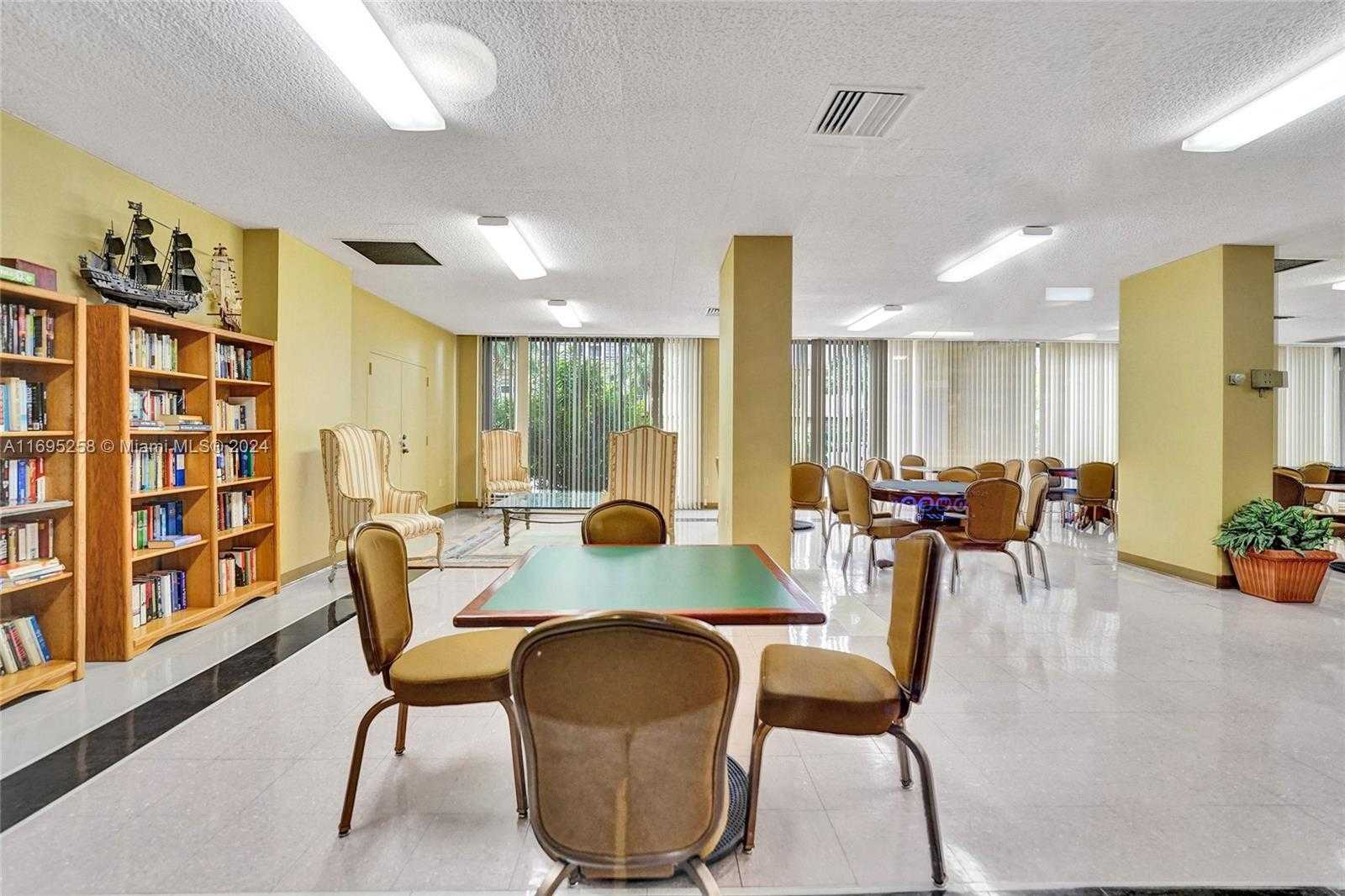 Small Image of 1965 SOUTH OCEAN DR #7K, Hallandale Beach Number 60