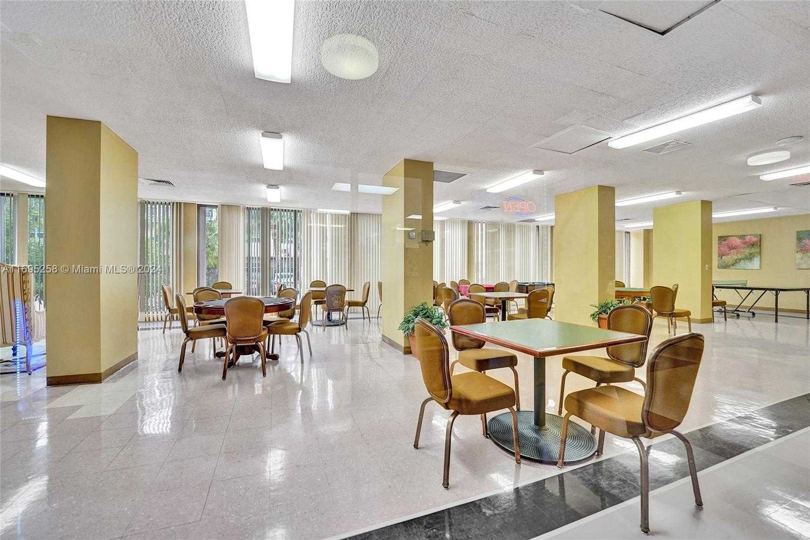 Small Image of 1965 SOUTH OCEAN DR #7K, Hallandale Beach Number 61