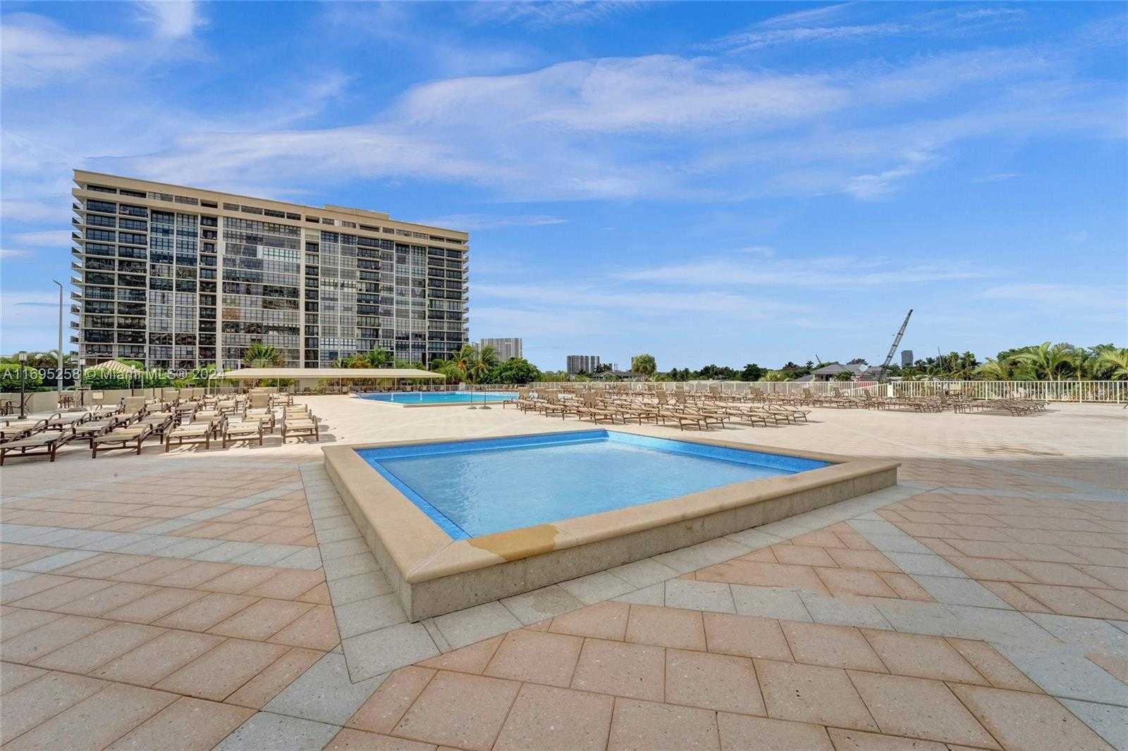 Small Image of 1965 SOUTH OCEAN DR #7K, Hallandale Beach Number 63
