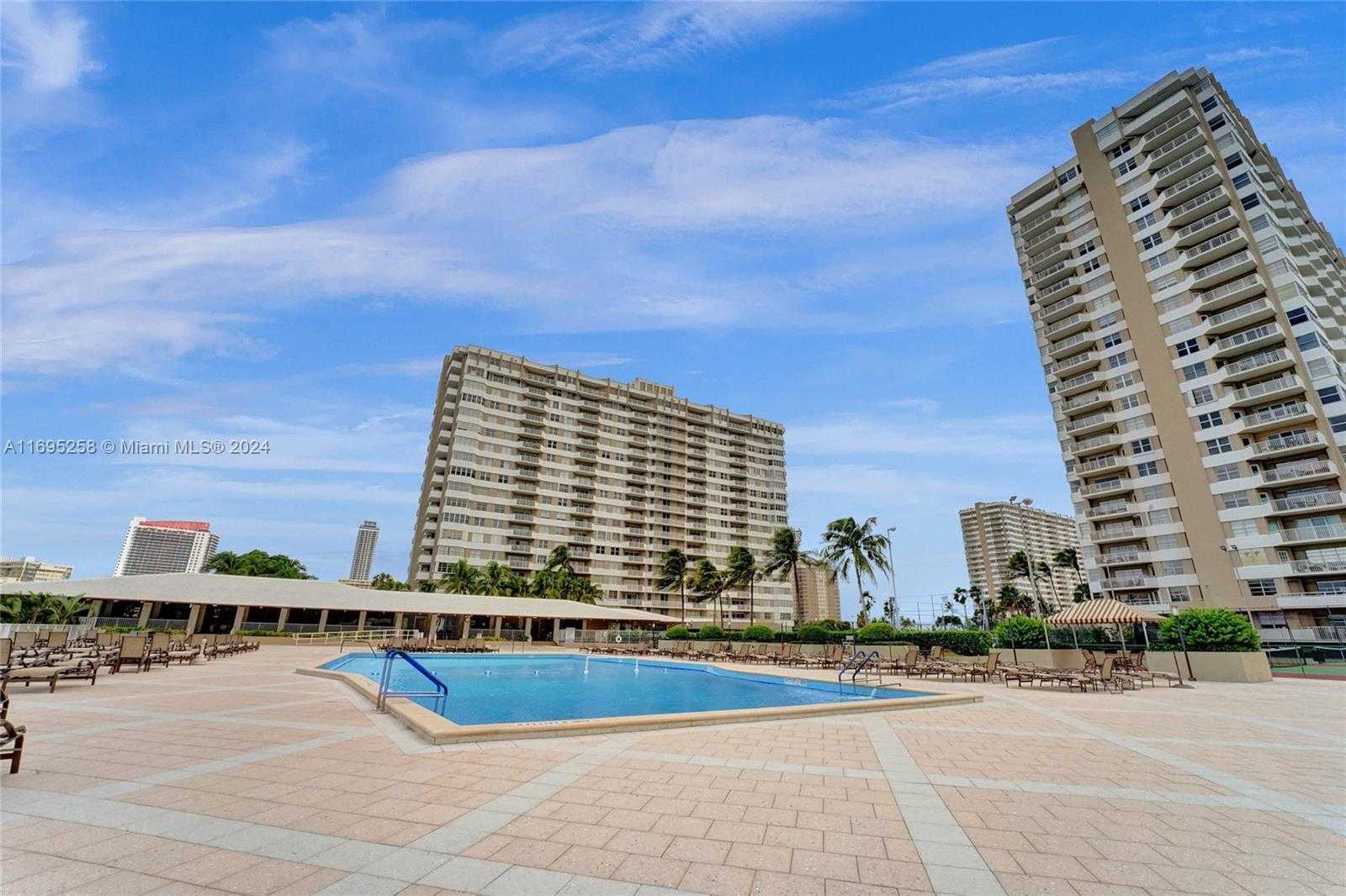 Small Image of 1965 SOUTH OCEAN DR #7K, Hallandale Beach Number 66
