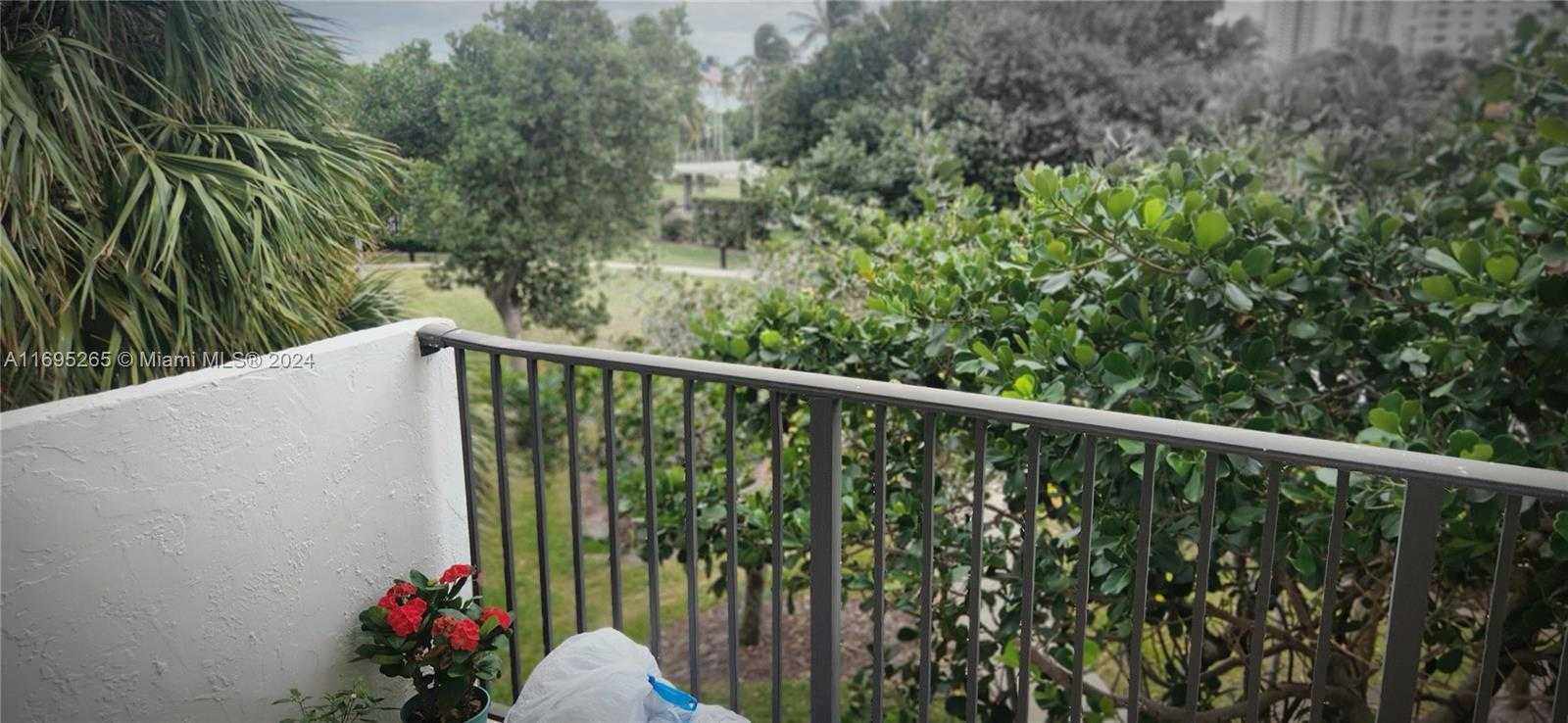 Small Image of 1201 SOUTH OCEAN DR #304S, Hollywood Number 12