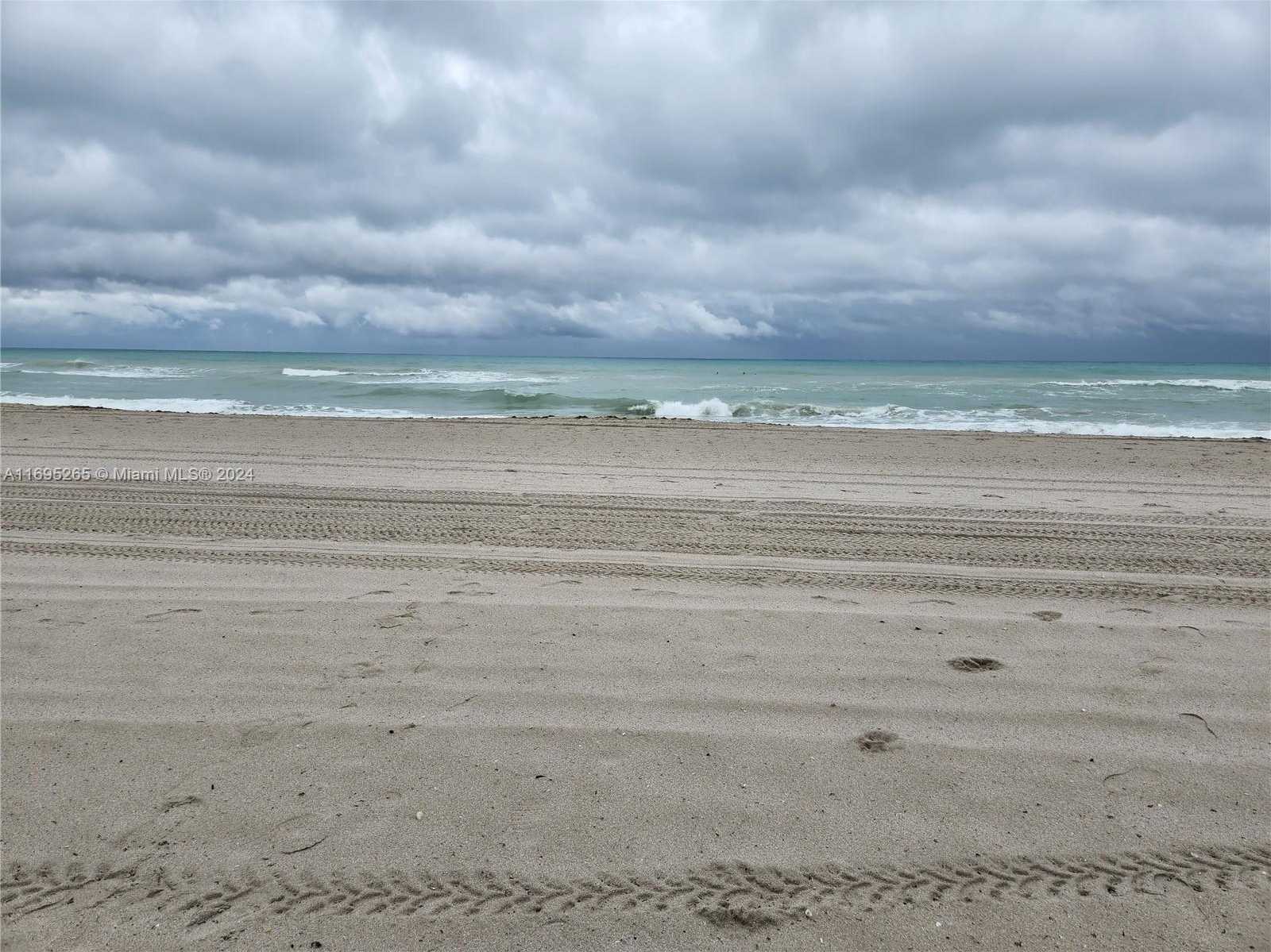 Small Image of 1201 SOUTH OCEAN DR #304S, Hollywood Number 20
