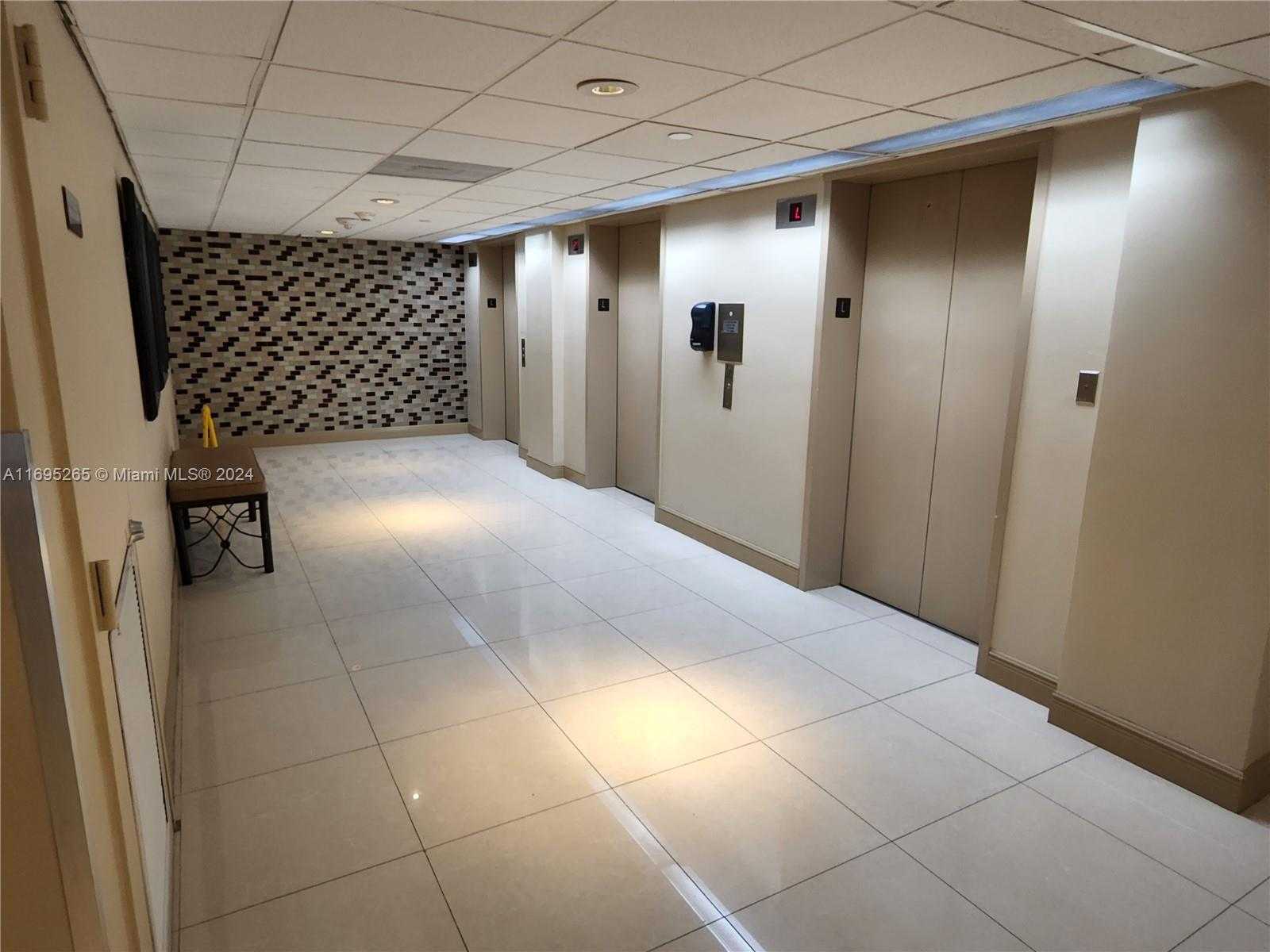 Small Image of 1201 SOUTH OCEAN DR #304S, Hollywood Number 43
