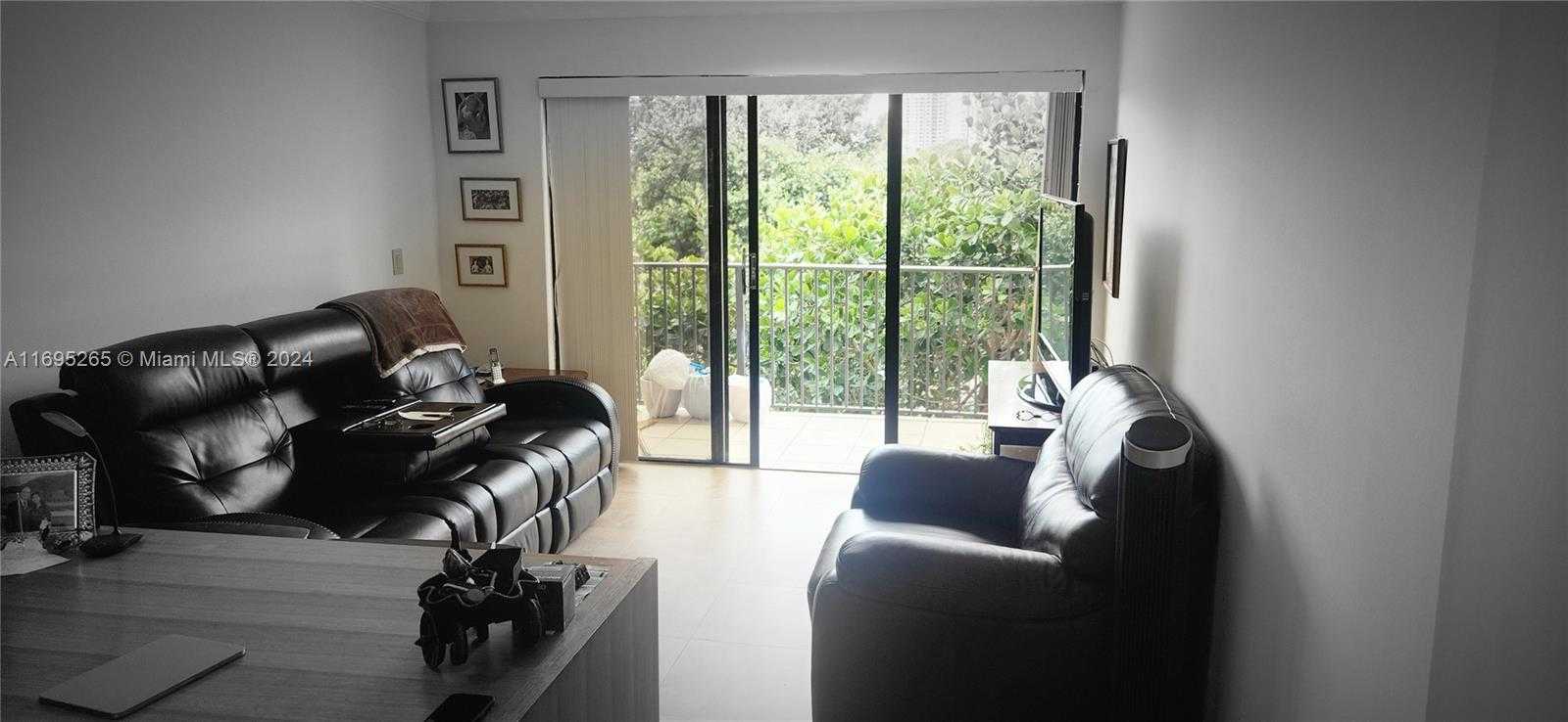 Small Image of 1201 SOUTH OCEAN DR #304S, Hollywood Number 5