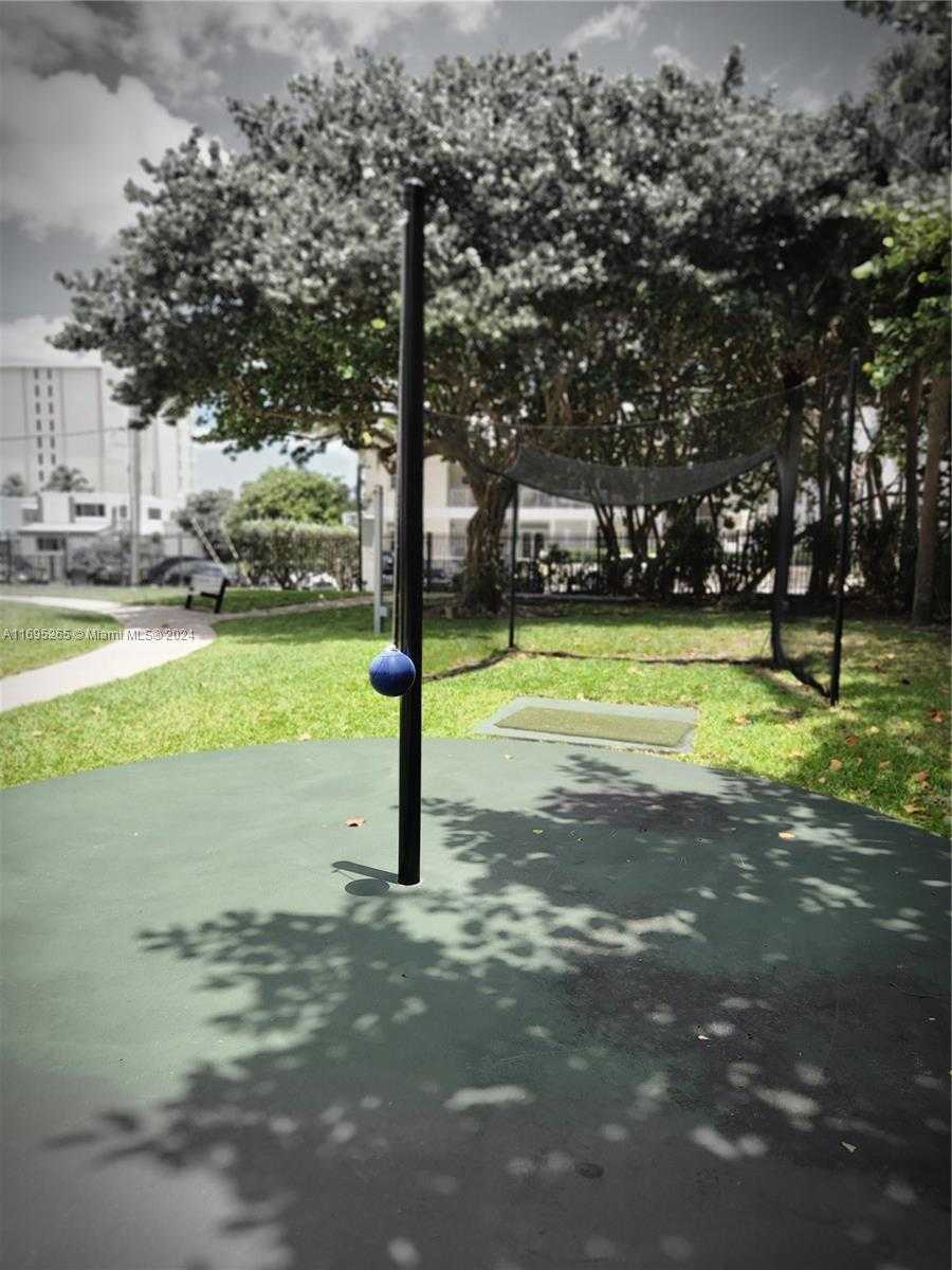 Small Image of 1201 SOUTH OCEAN DR #304S, Hollywood Number 64