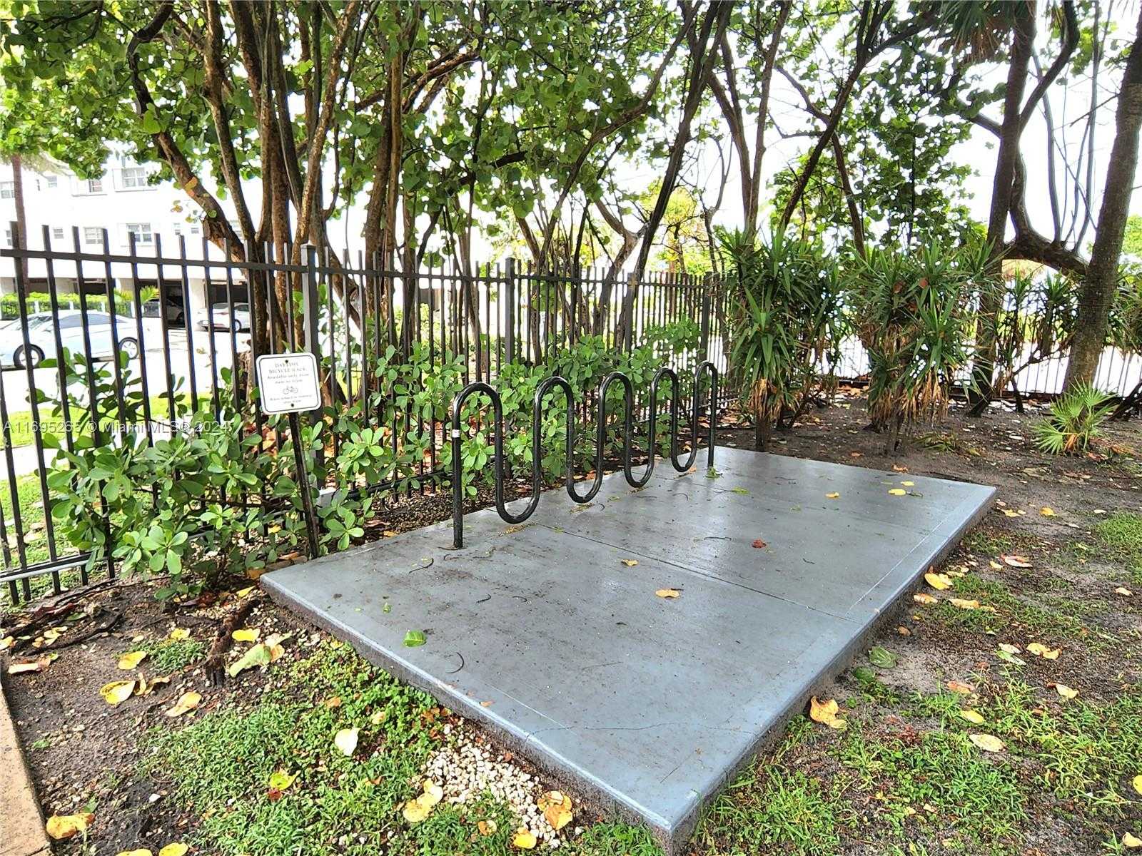 Small Image of 1201 SOUTH OCEAN DR #304S, Hollywood Number 72