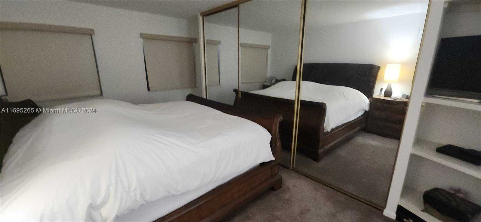 Small Image of 1201 SOUTH OCEAN DR #304S, Hollywood Number 82