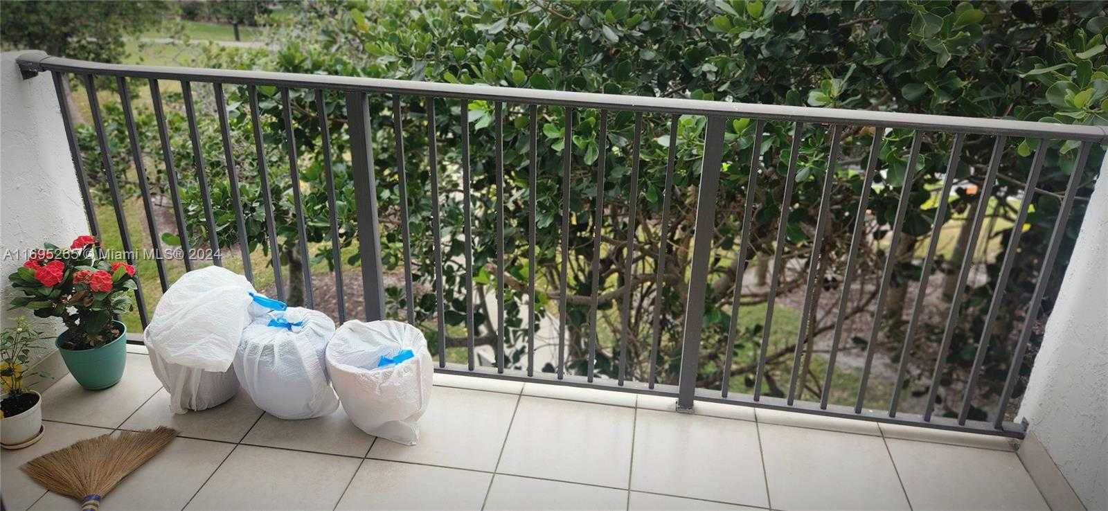 Small Image of 1201 SOUTH OCEAN DR #304S, Hollywood Number 93
