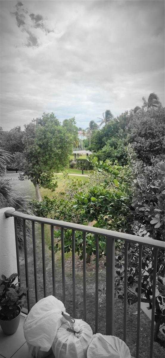 Small Image of 1201 SOUTH OCEAN DR #304S, Hollywood Number 94